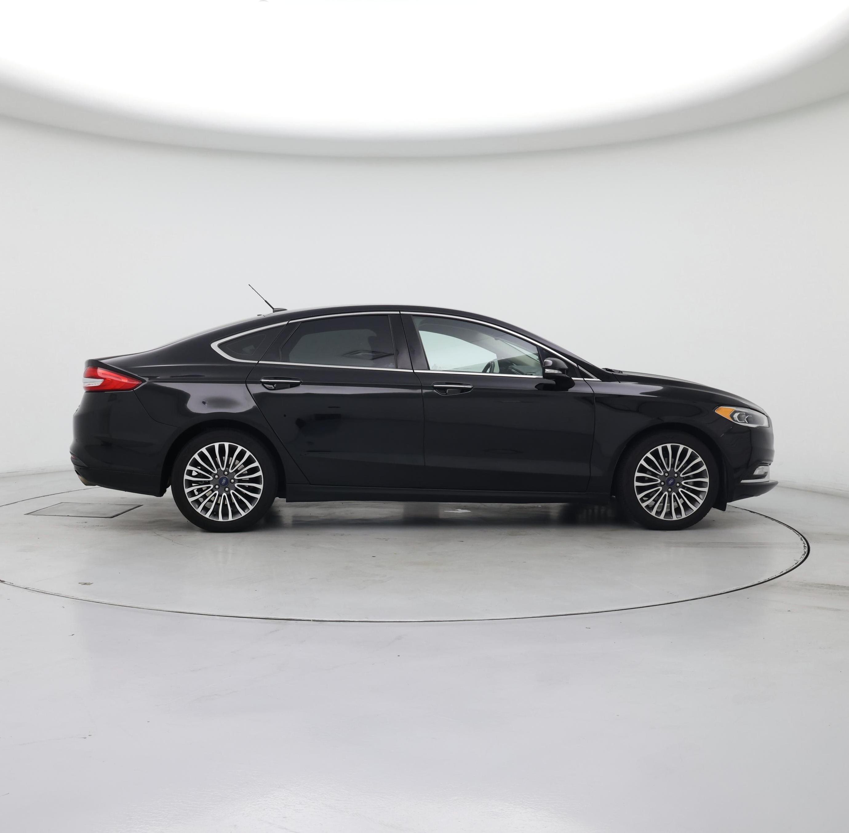 Thumbnail: 2017 Ford Fusion - 7
