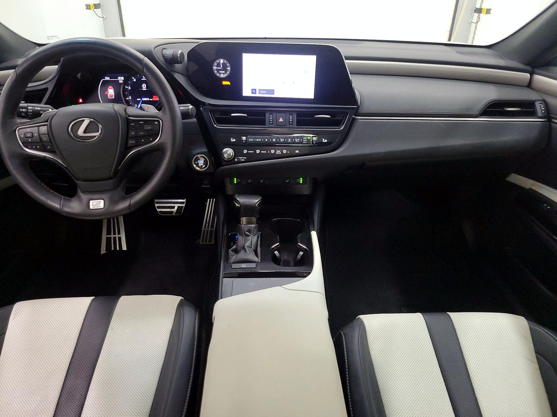 Thumbnail: 2023 Lexus ES - 9