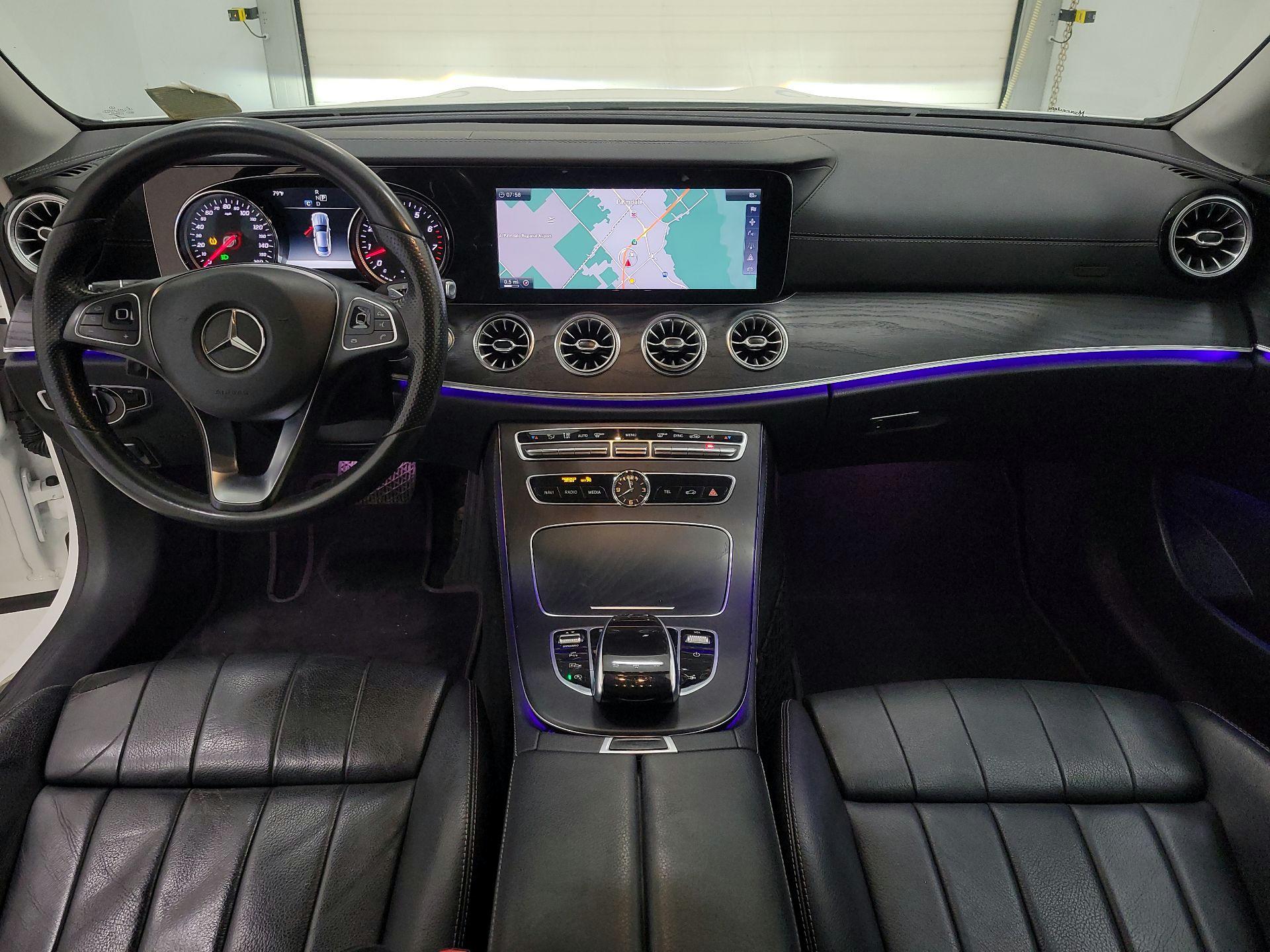 Thumbnail: 2018 Mercedes-Benz E-Class - 9