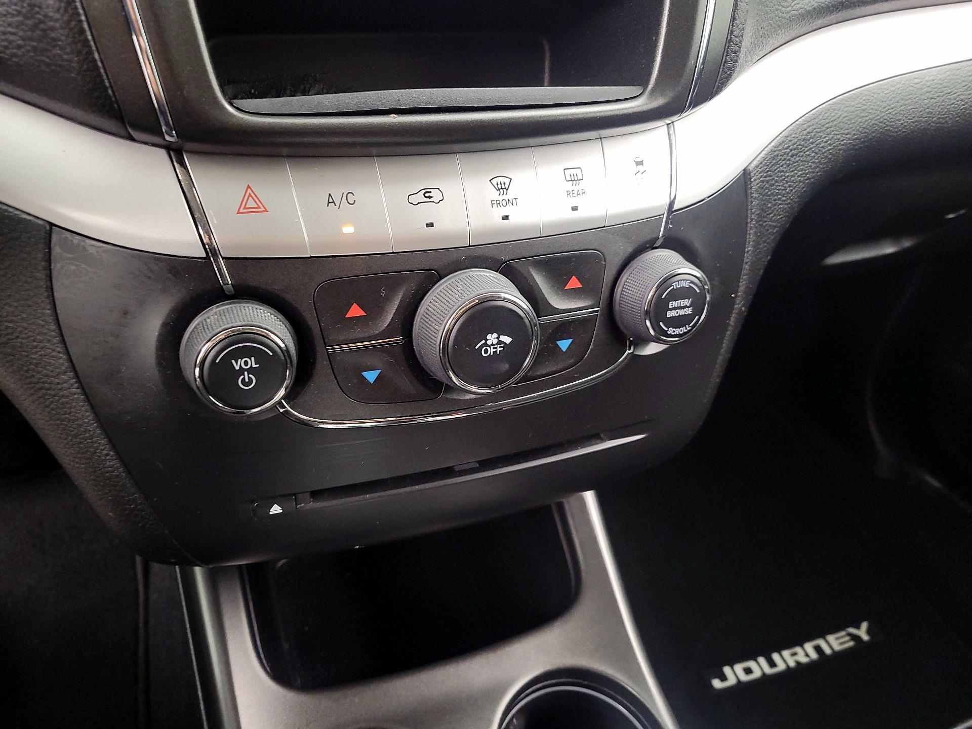 Thumbnail: 2017 Dodge Journey - 15