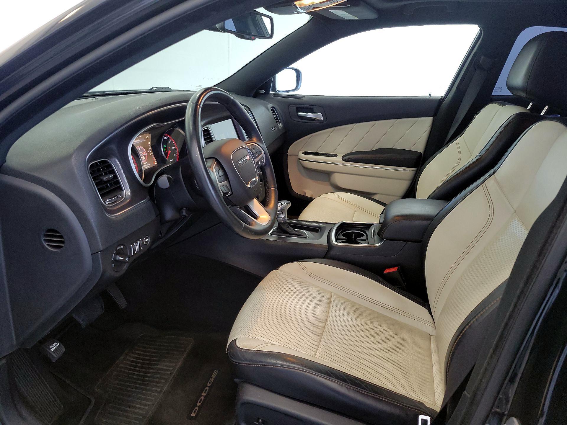 Thumbnail: 2015 Dodge Charger - 11