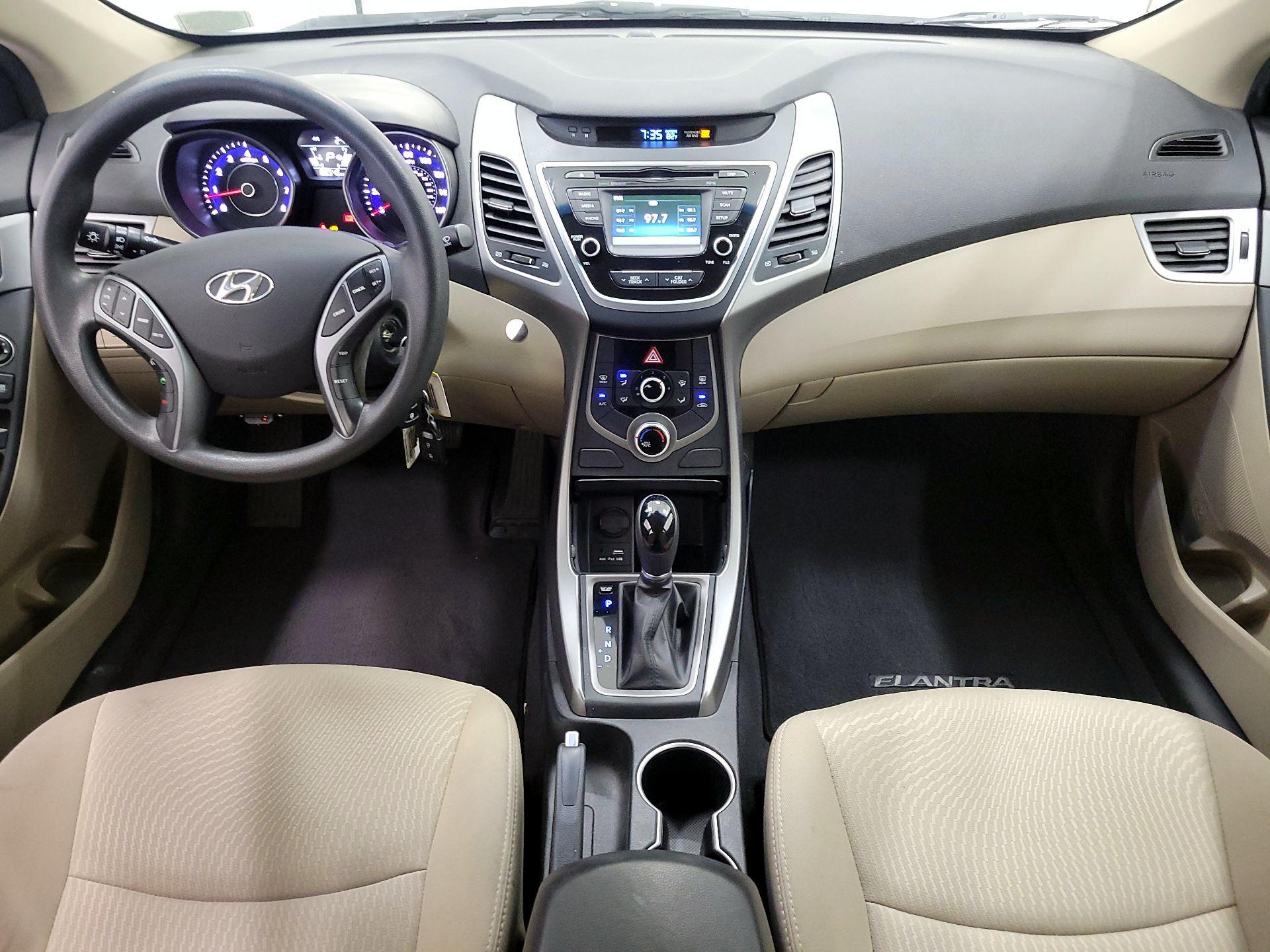 Thumbnail: 2016 Hyundai Elantra - 9