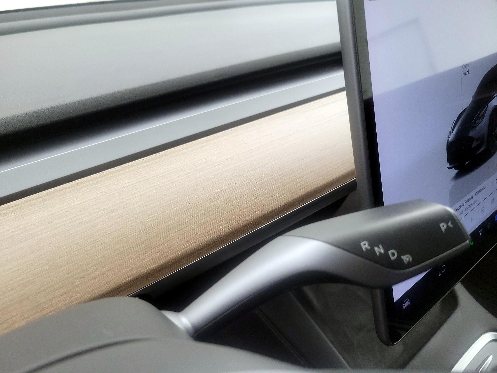 Thumbnail: 2022 Tesla Model 3 - 17