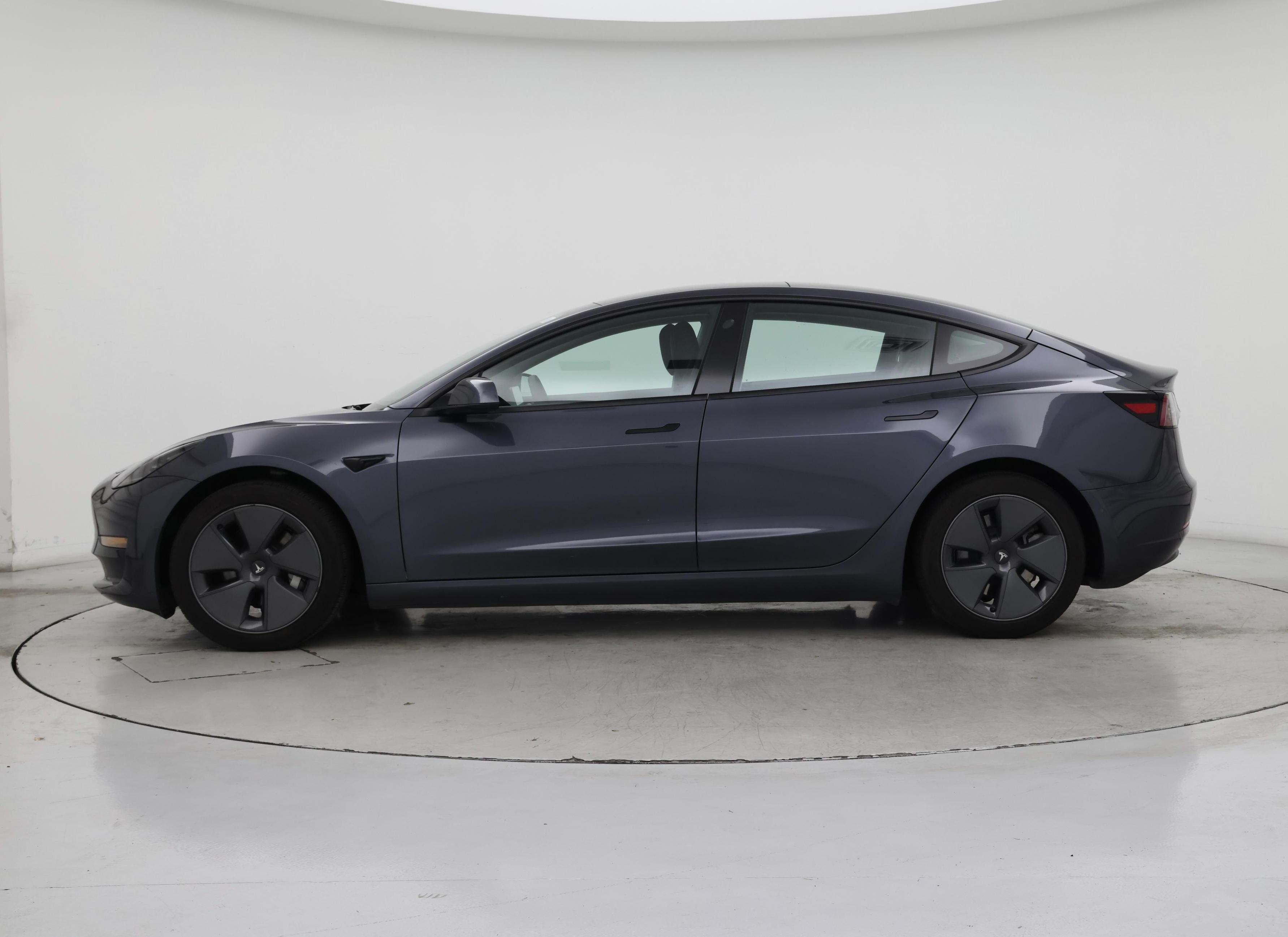Thumbnail: 2022 Tesla Model 3 - 3