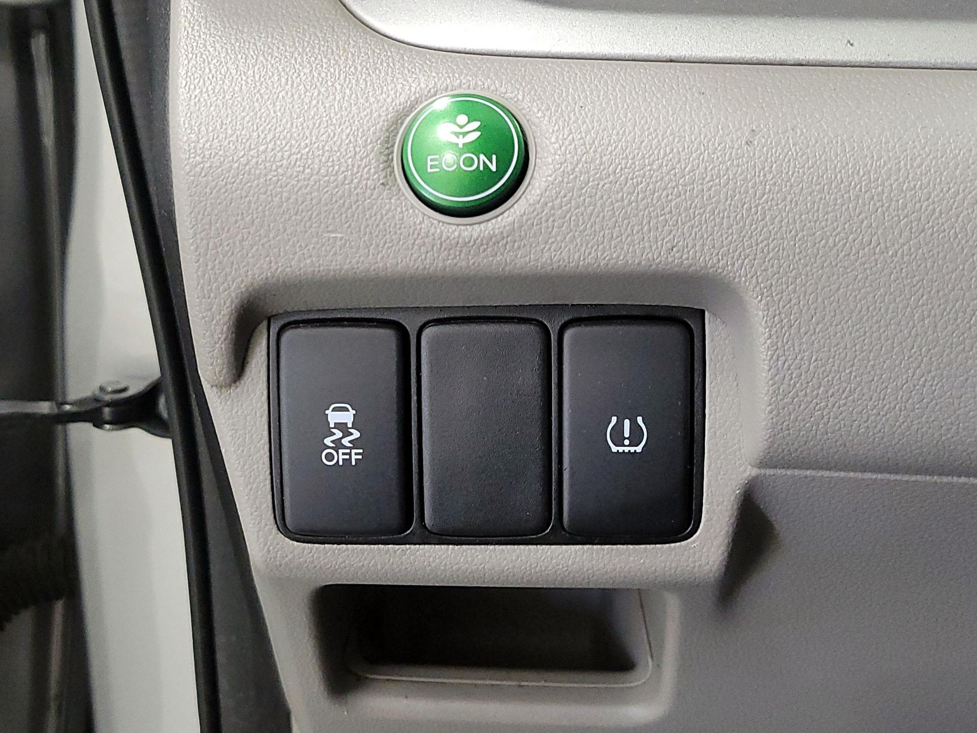 Thumbnail: 2014 Honda CR-V - 13