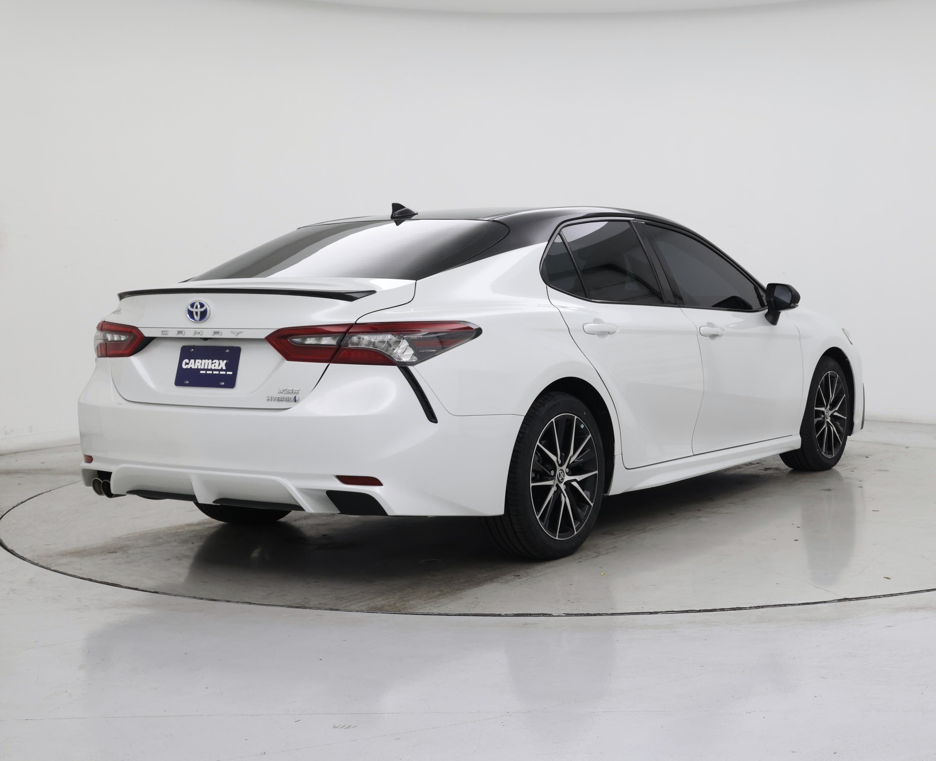 Thumbnail: 2022 Toyota Camry - 8