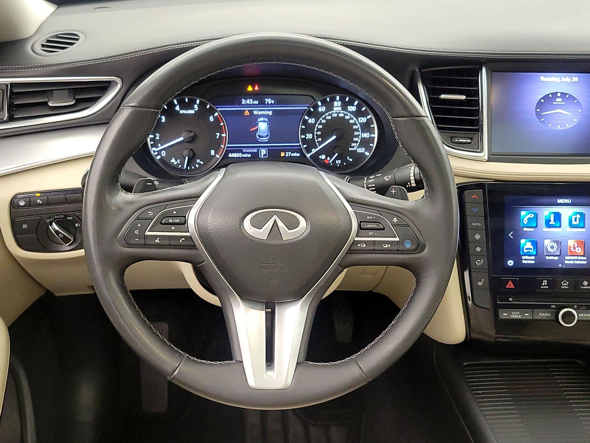 Thumbnail: 2021 INFINITI QX50 - 10