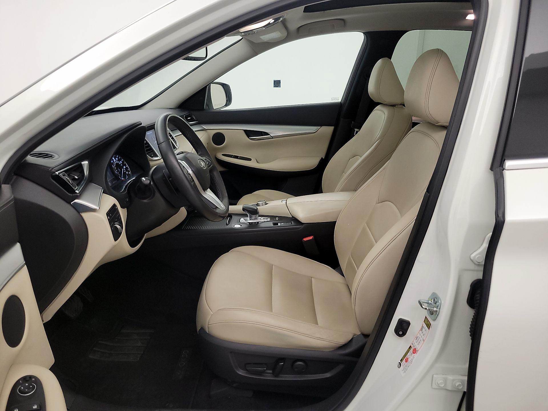 Thumbnail: 2021 INFINITI QX50 - 11