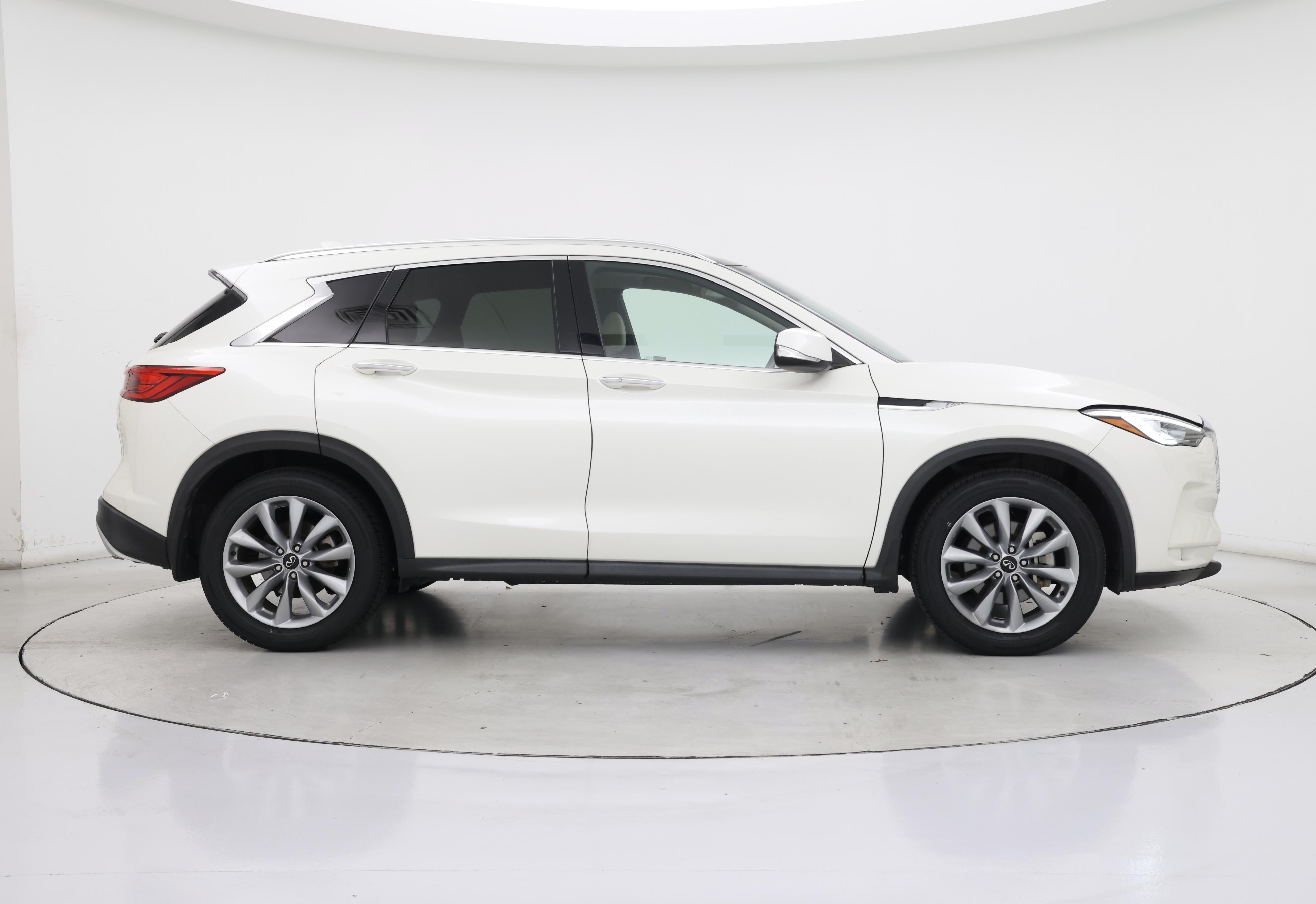 Thumbnail: 2021 INFINITI QX50 - 7