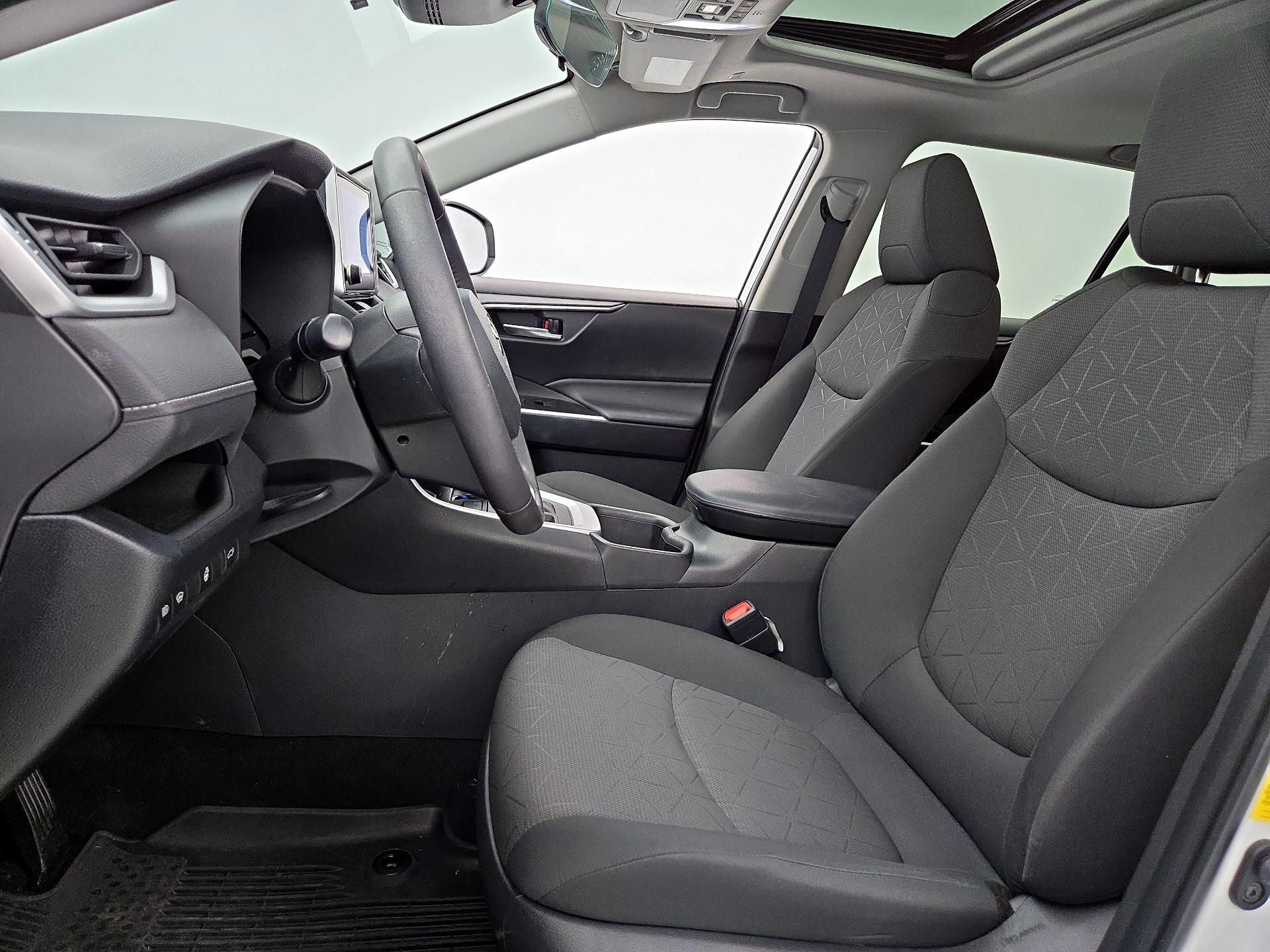 Thumbnail: 2023 Toyota RAV4 - 11