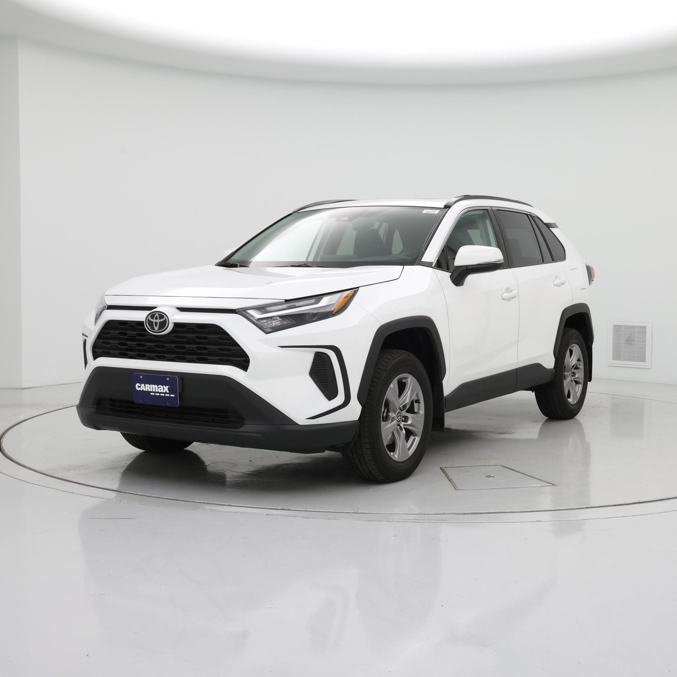 Thumbnail: 2023 Toyota RAV4 - 4