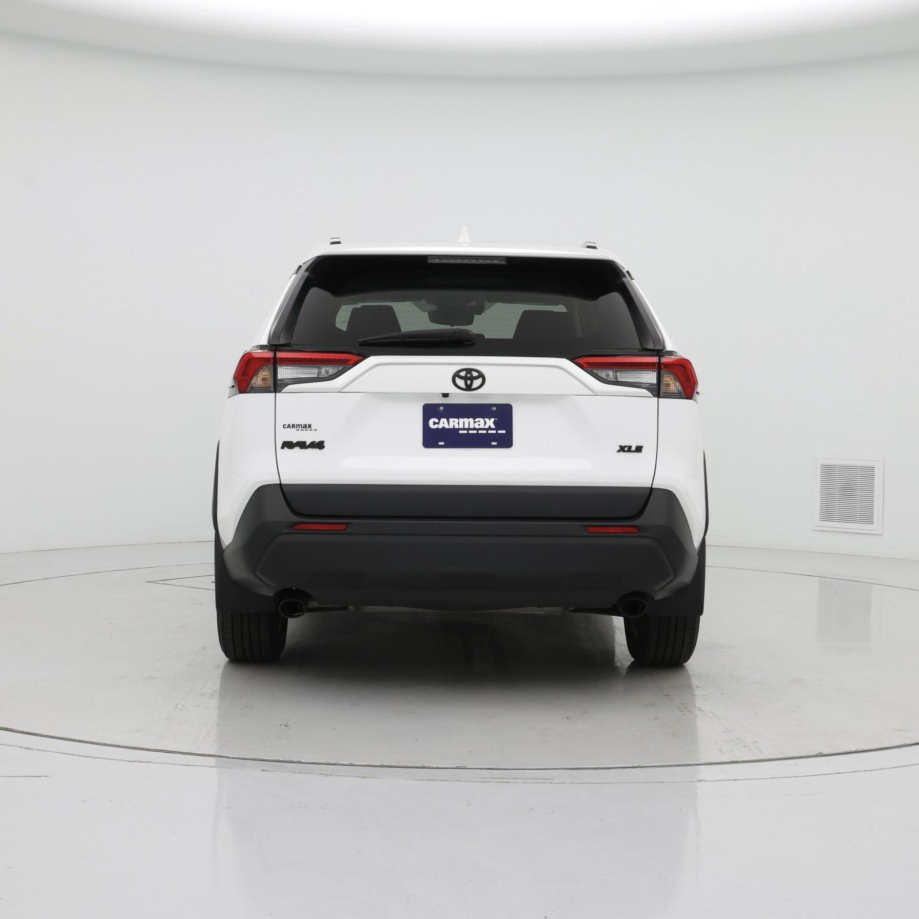 Thumbnail: 2023 Toyota RAV4 - 6