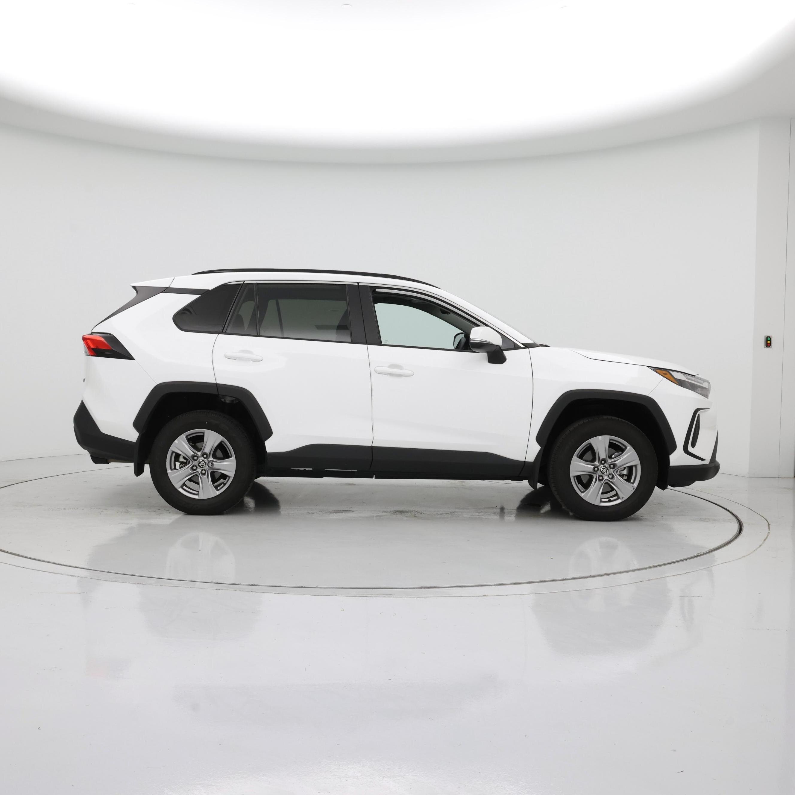 Thumbnail: 2023 Toyota RAV4 - 7