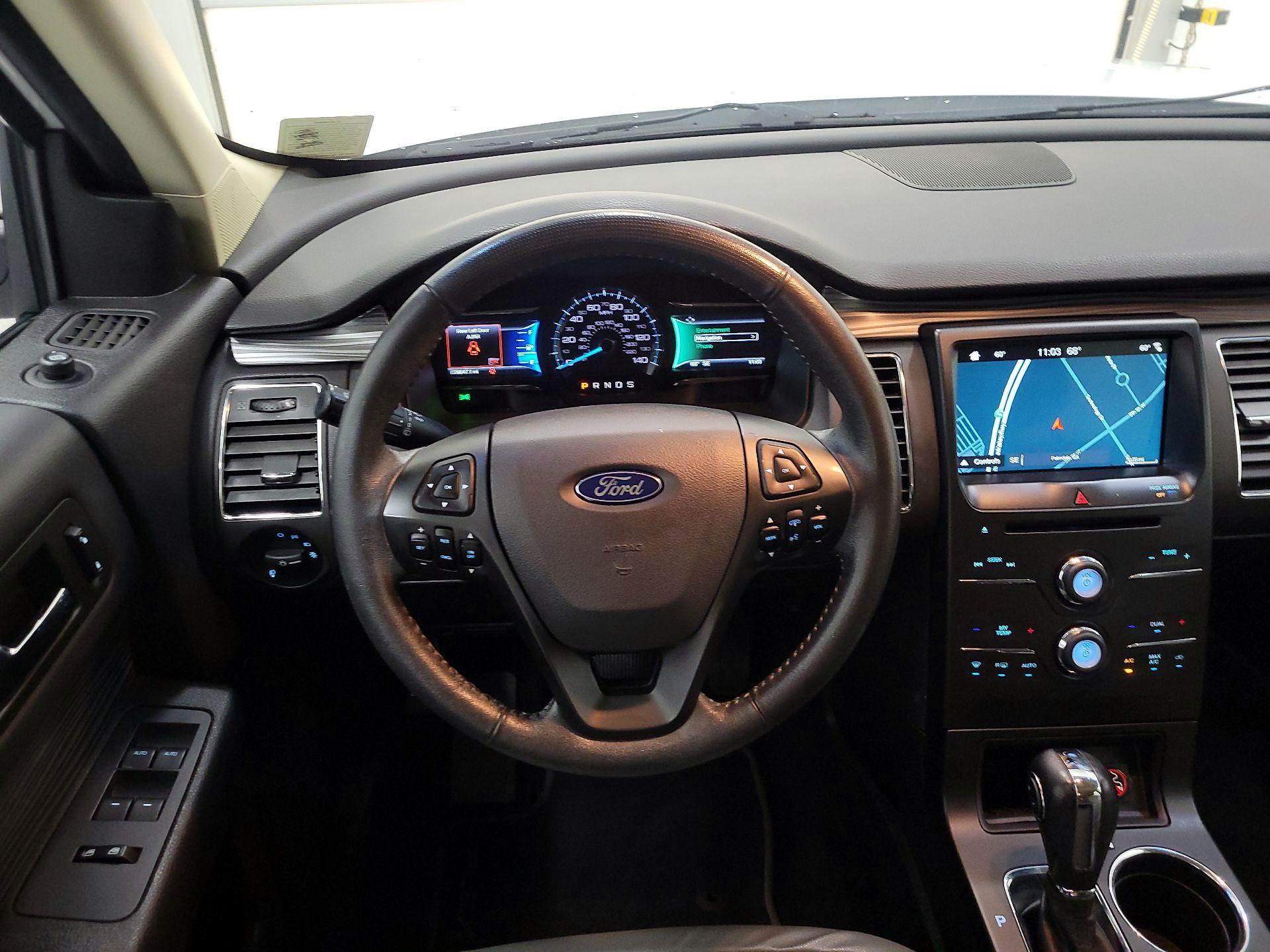 Thumbnail: 2018 Ford Flex - 10