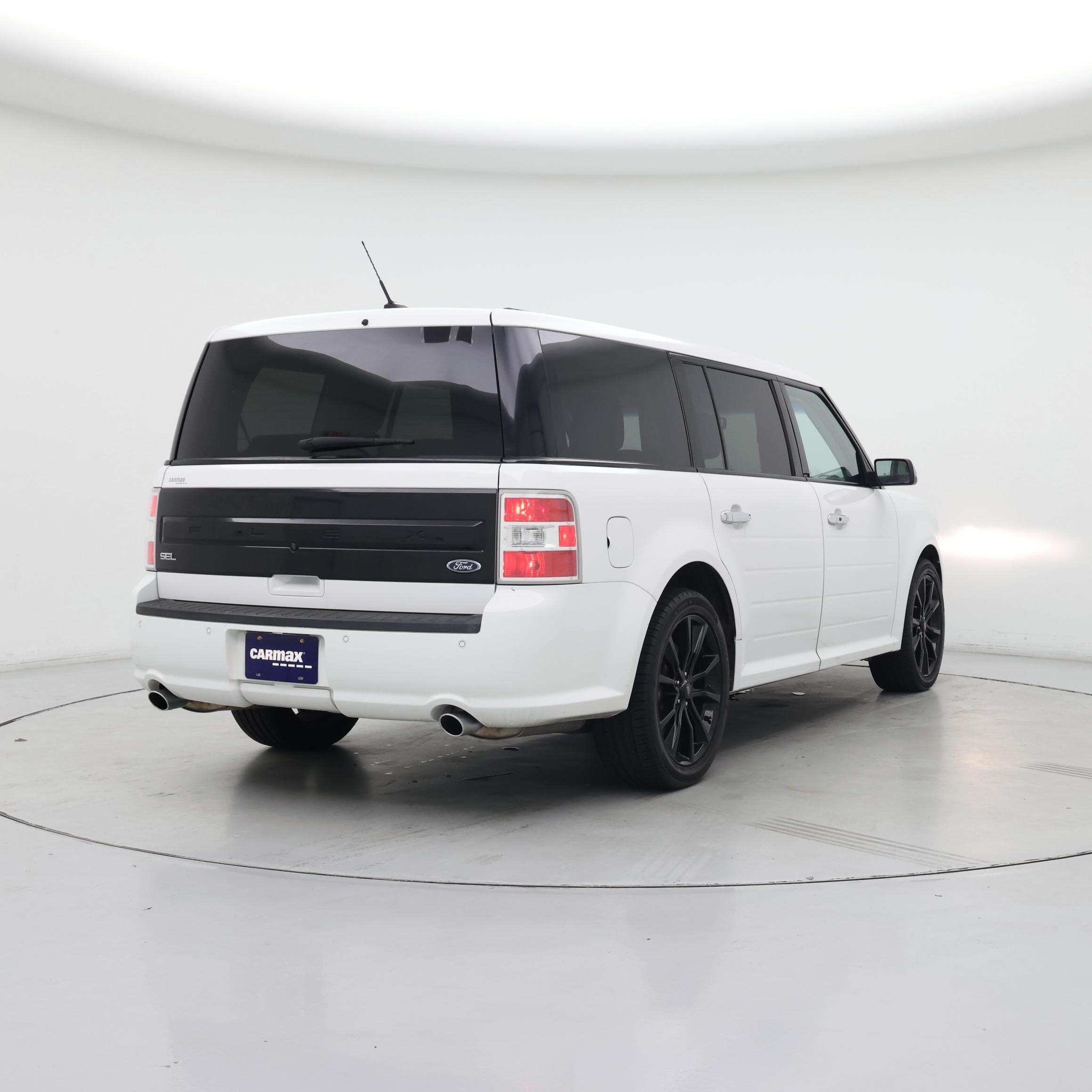 Thumbnail: 2018 Ford Flex - 8