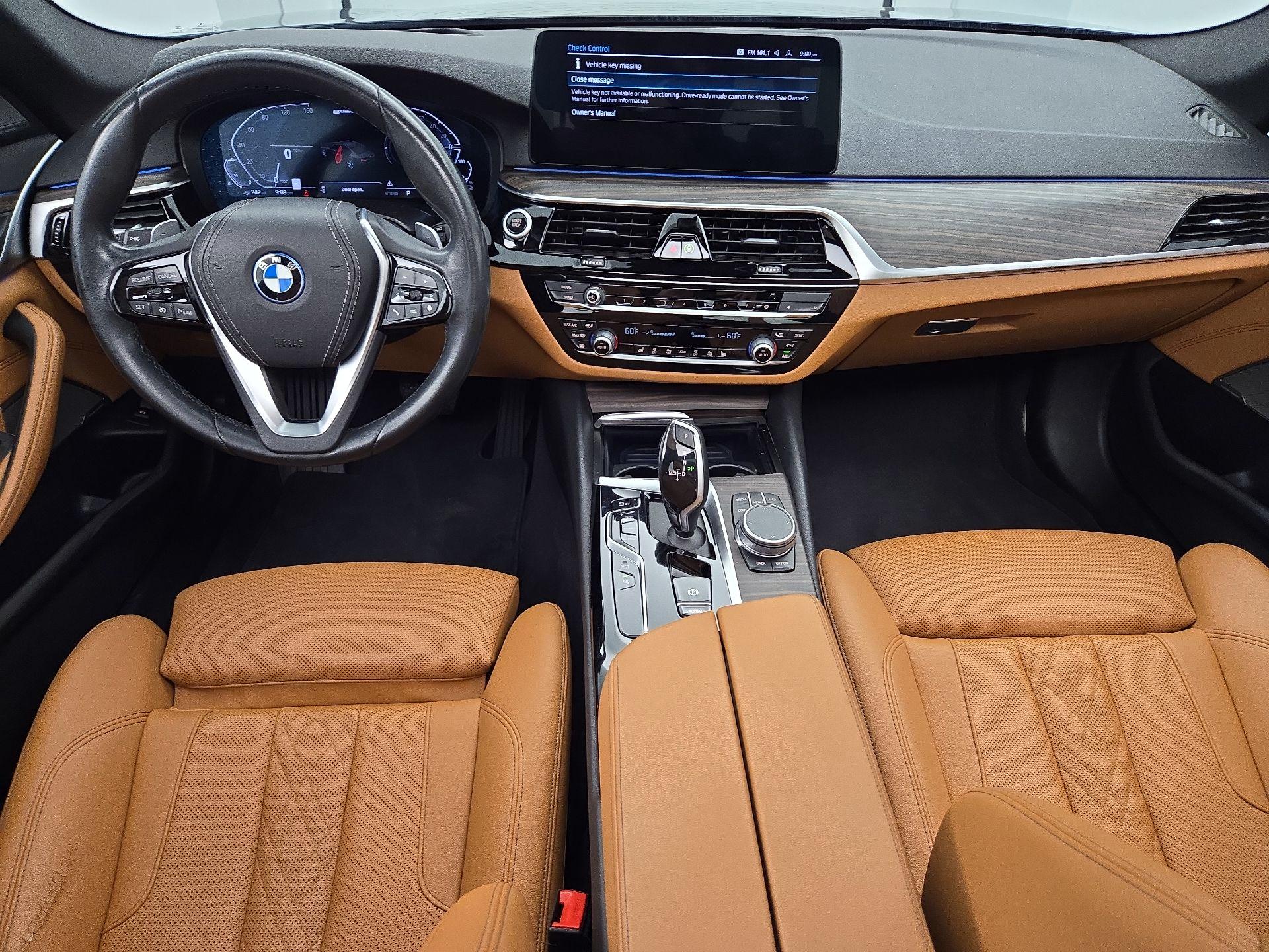 Thumbnail: 2022 BMW 5 Series - 9