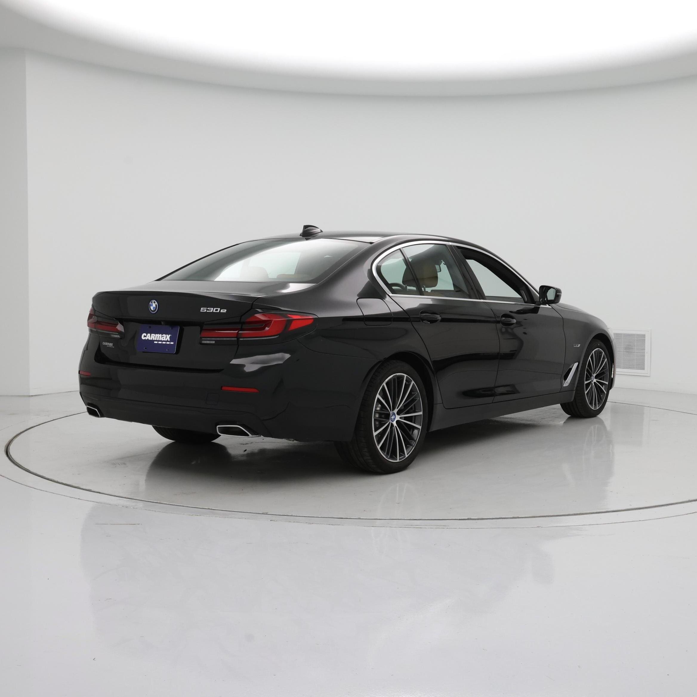 Thumbnail: 2022 BMW 5 Series - 8