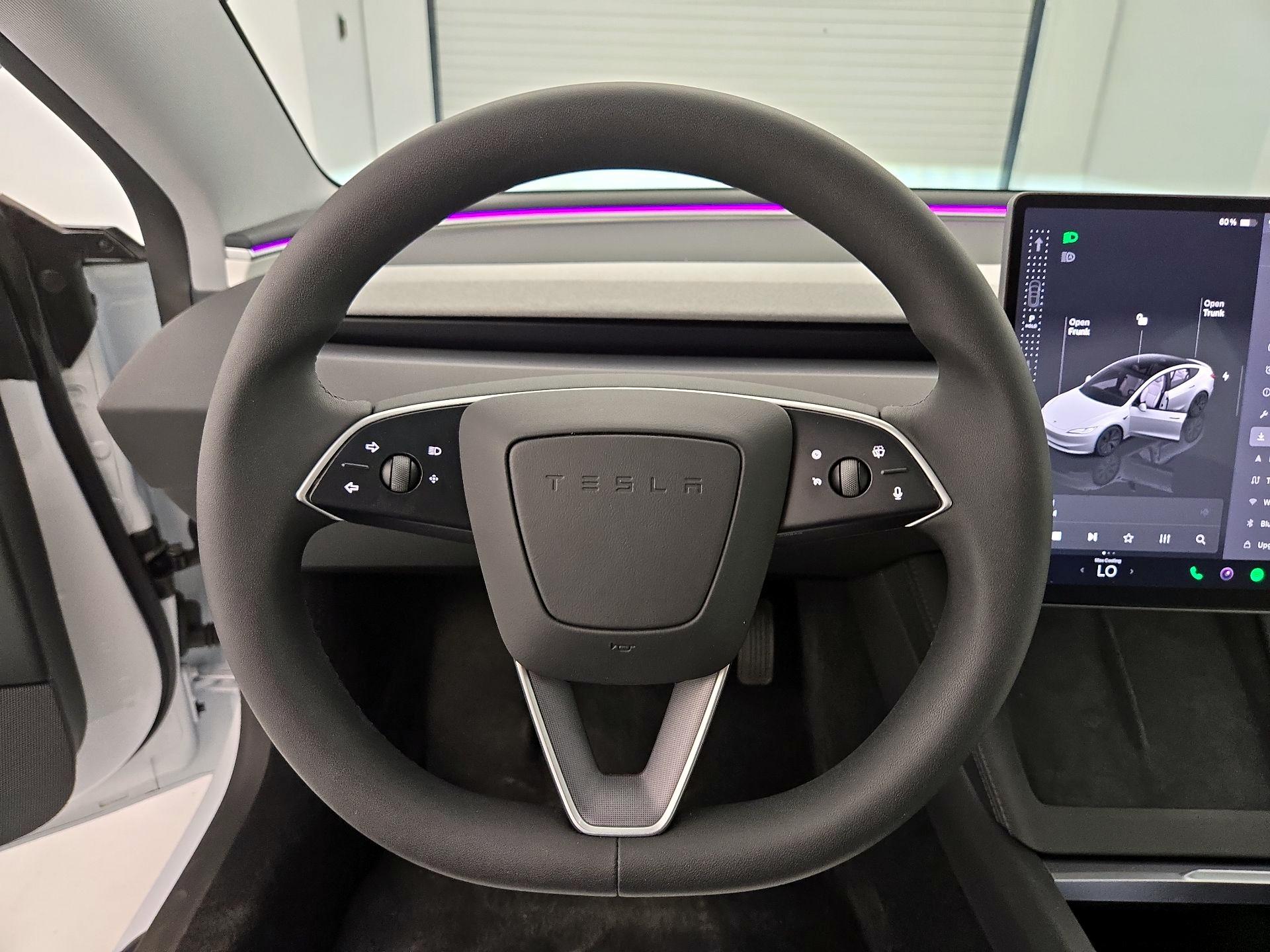 Thumbnail: 2025 Tesla Model 3 - 10