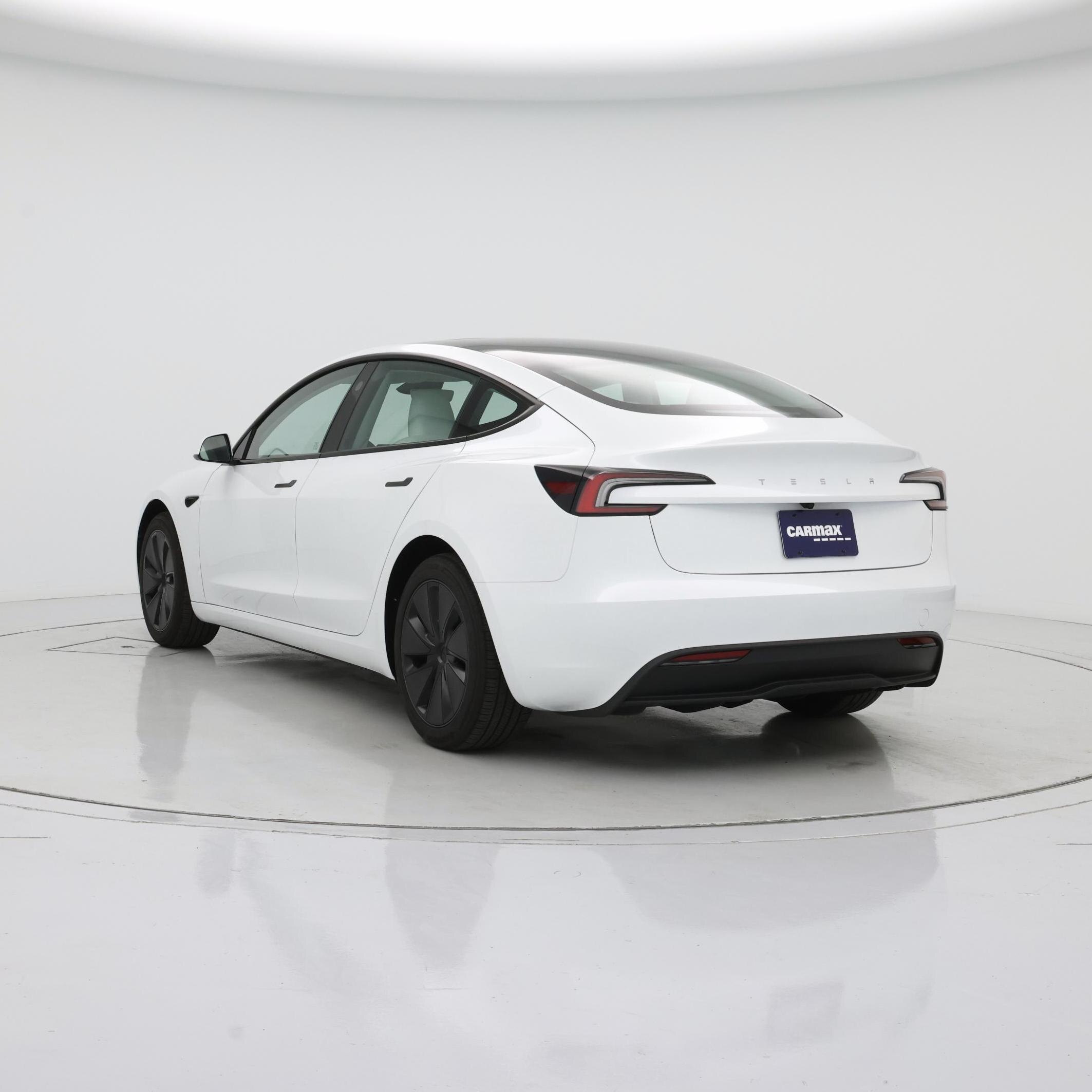 Thumbnail: 2025 Tesla Model 3 - 2