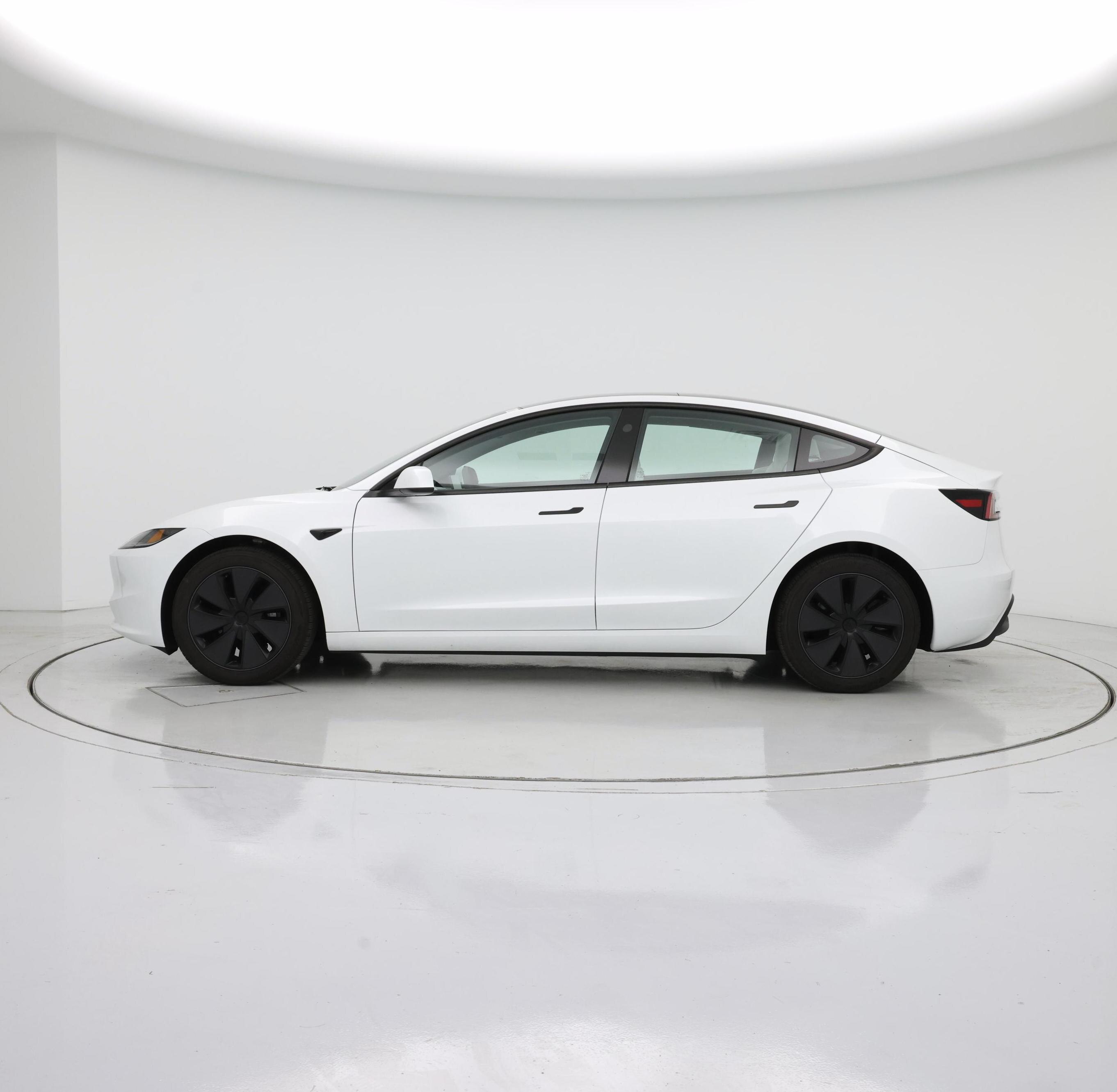Thumbnail: 2025 Tesla Model 3 - 3