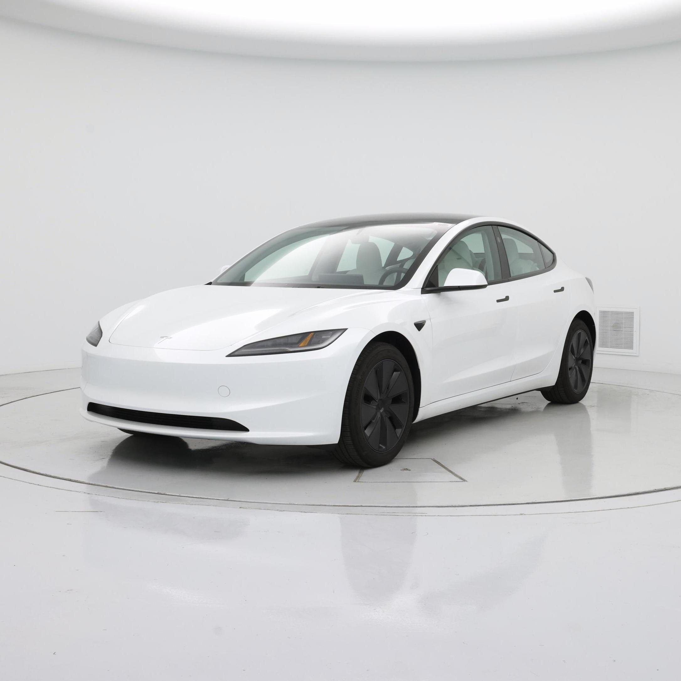 Thumbnail: 2025 Tesla Model 3 - 4