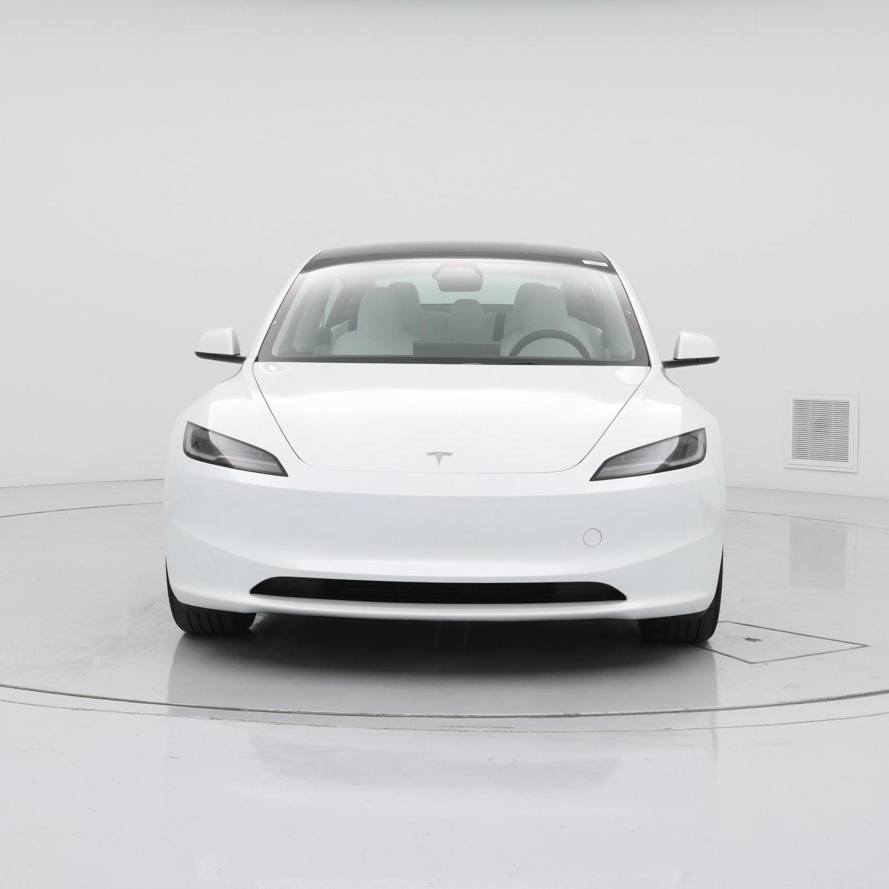 Thumbnail: 2025 Tesla Model 3 - 5