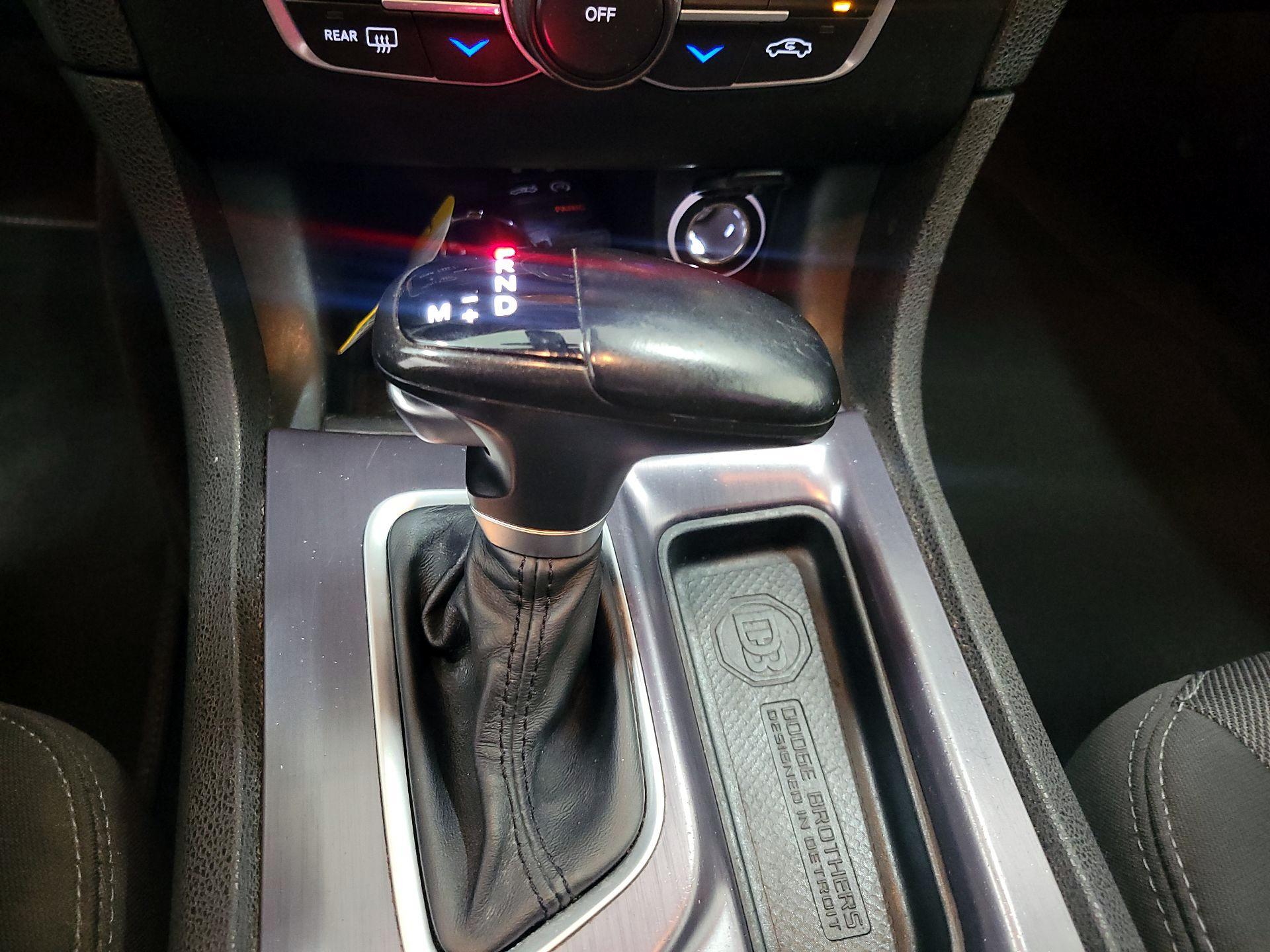 Thumbnail: 2018 Dodge Charger - 17
