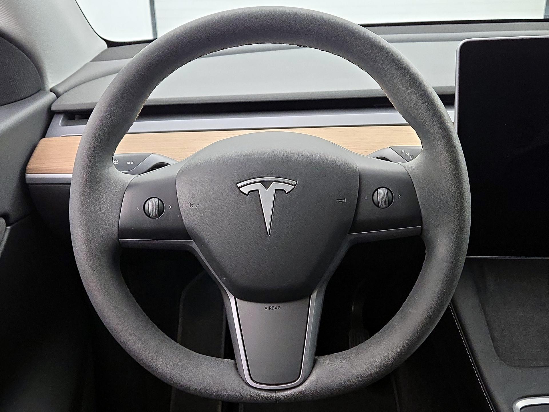 Thumbnail: 2021 Tesla Model Y - 10