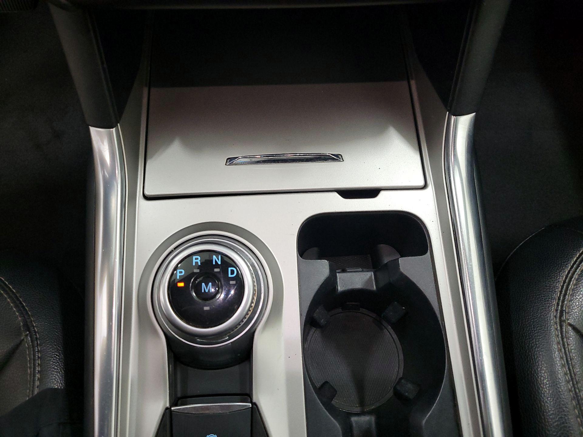 Thumbnail: 2020 Ford Explorer - 18