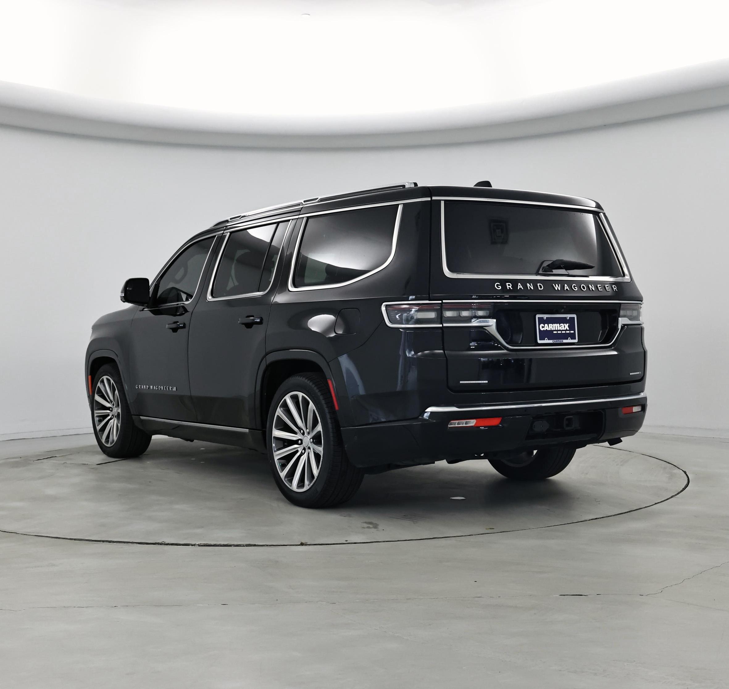 Thumbnail: 2023 Jeep Grand Wagoneer - 2