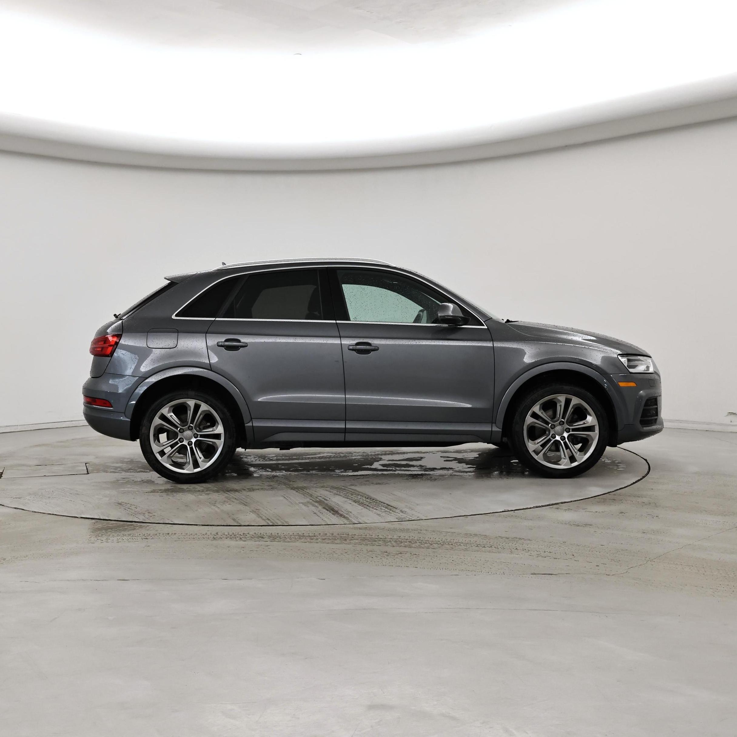 Thumbnail: 2016 Audi Q3 - 7