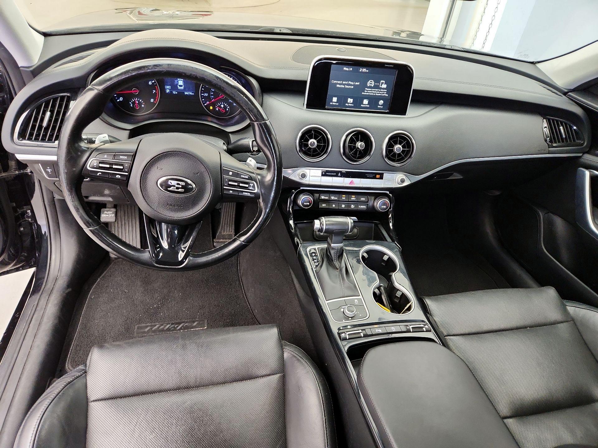 Thumbnail: 2018 Kia Stinger - 9