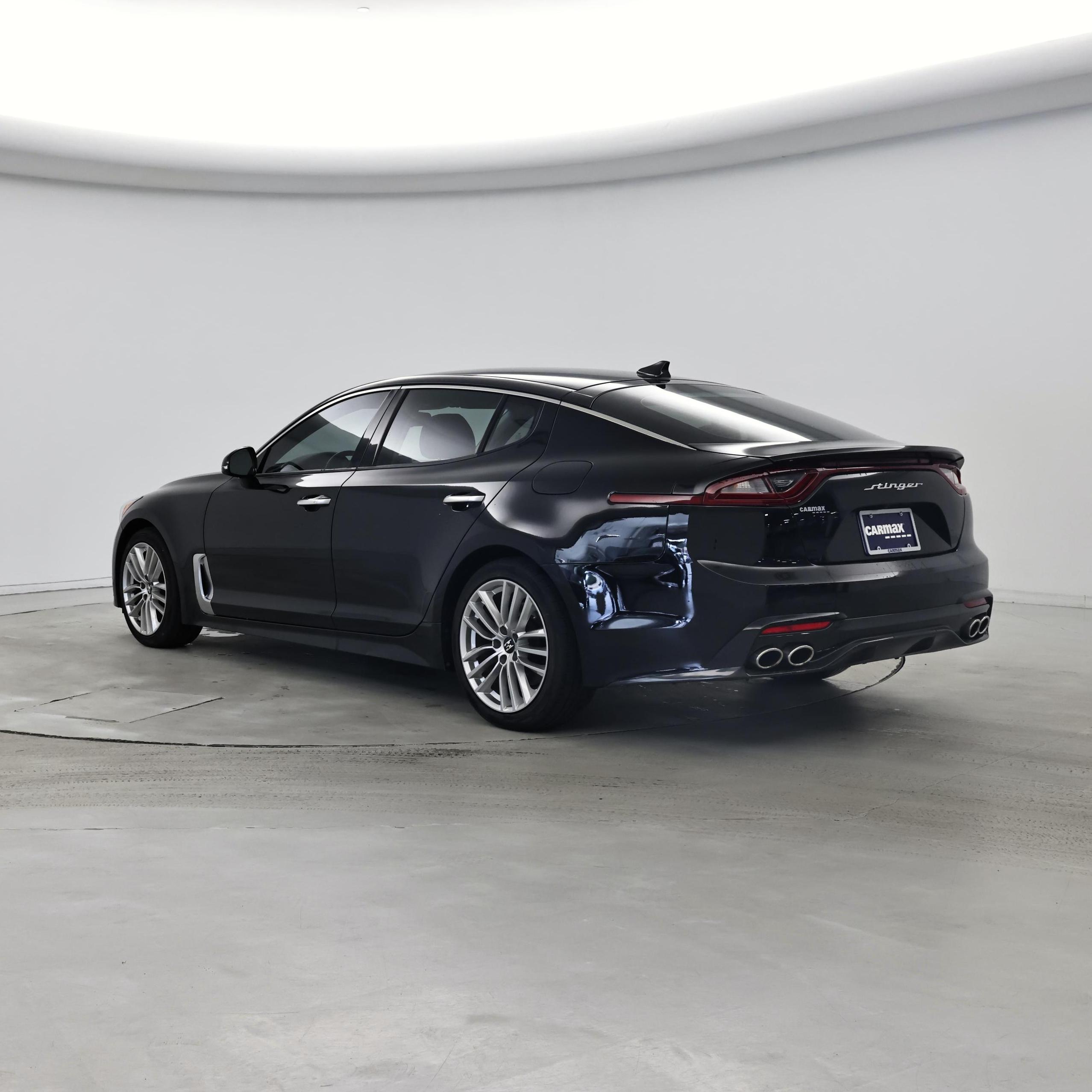 Thumbnail: 2018 Kia Stinger - 2