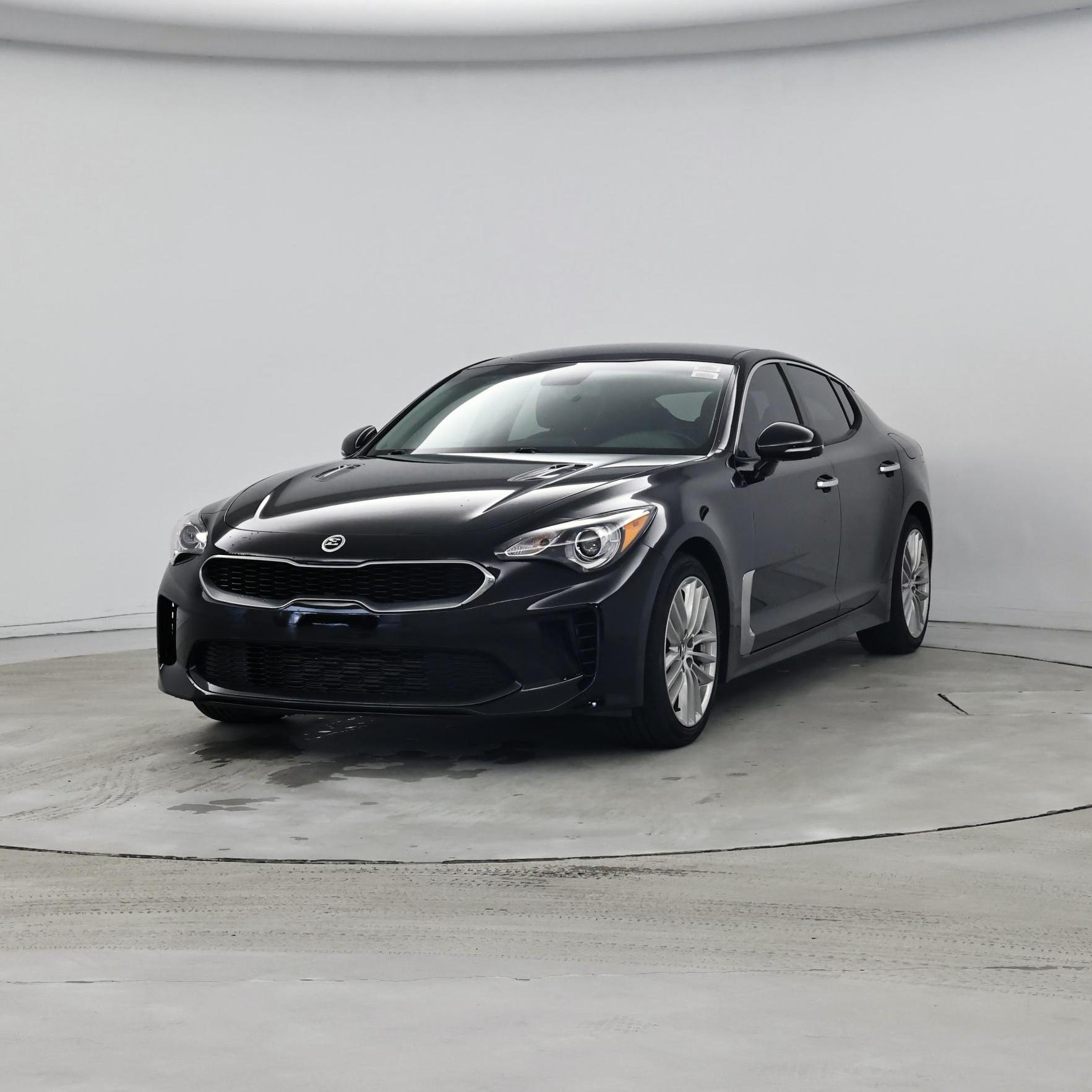 Thumbnail: 2018 Kia Stinger - 4