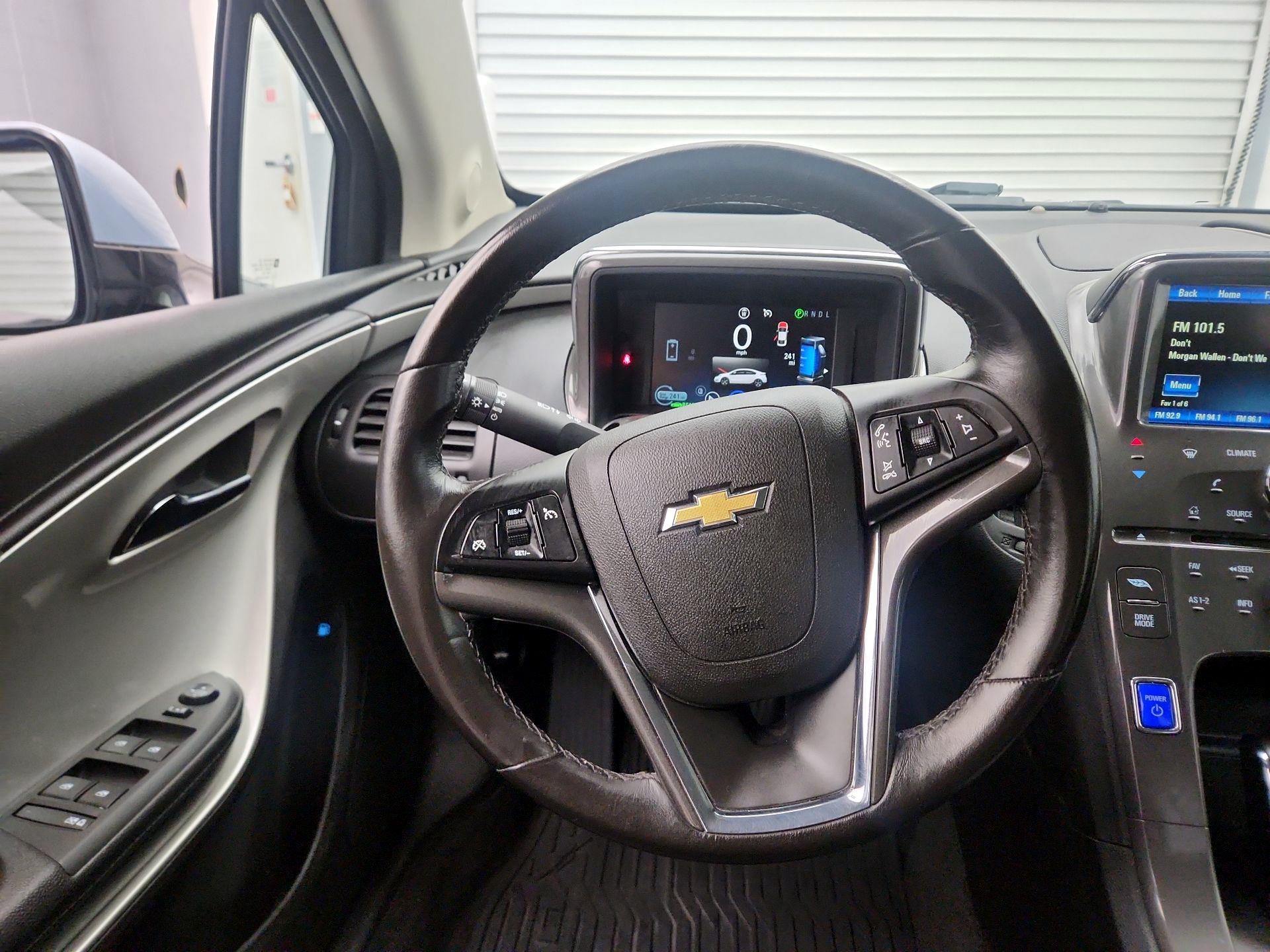 Thumbnail: 2014 Chevrolet Volt - 10
