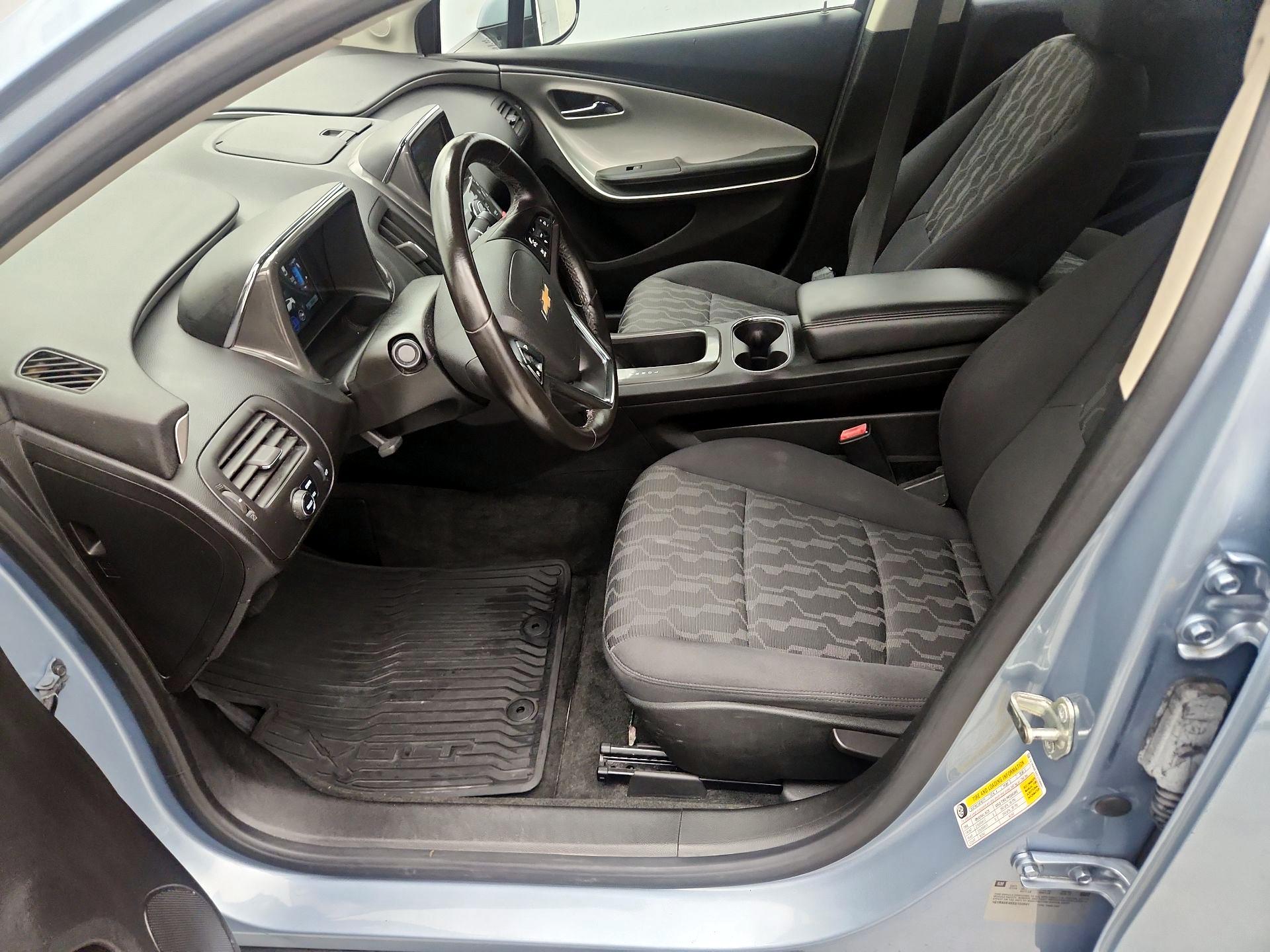 Thumbnail: 2014 Chevrolet Volt - 11