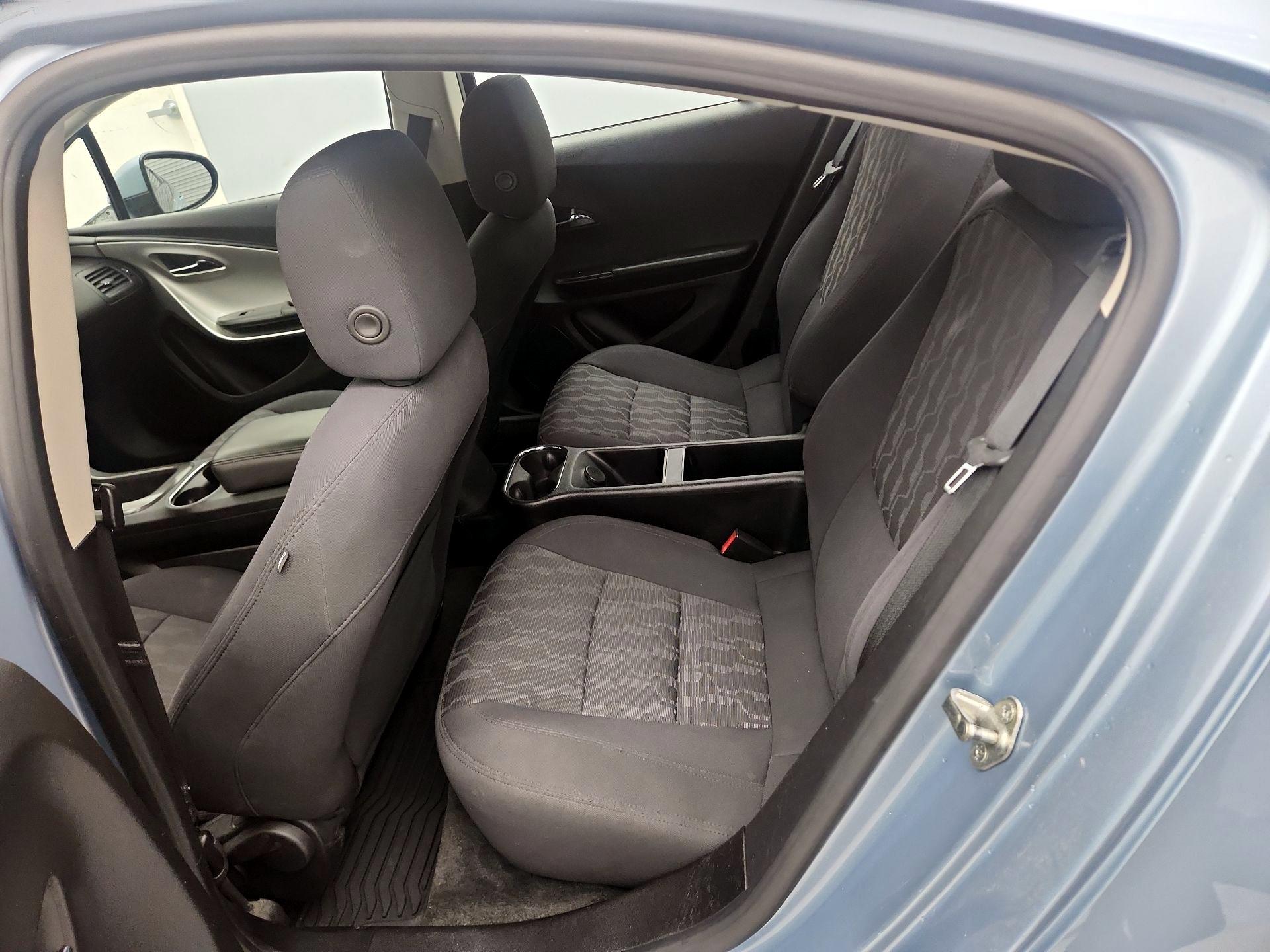 Thumbnail: 2014 Chevrolet Volt - 18