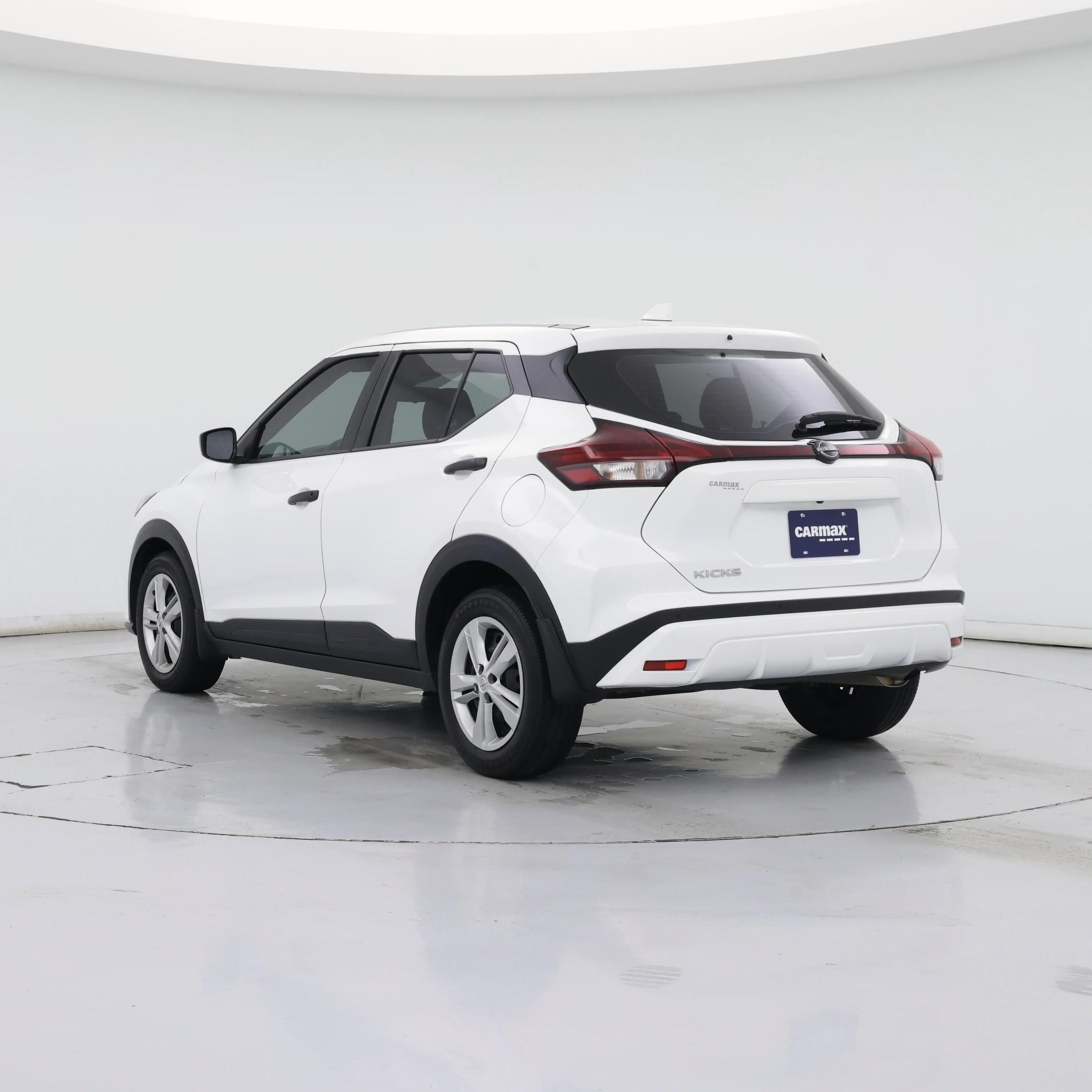 Thumbnail: 2024 Nissan Kicks - 2