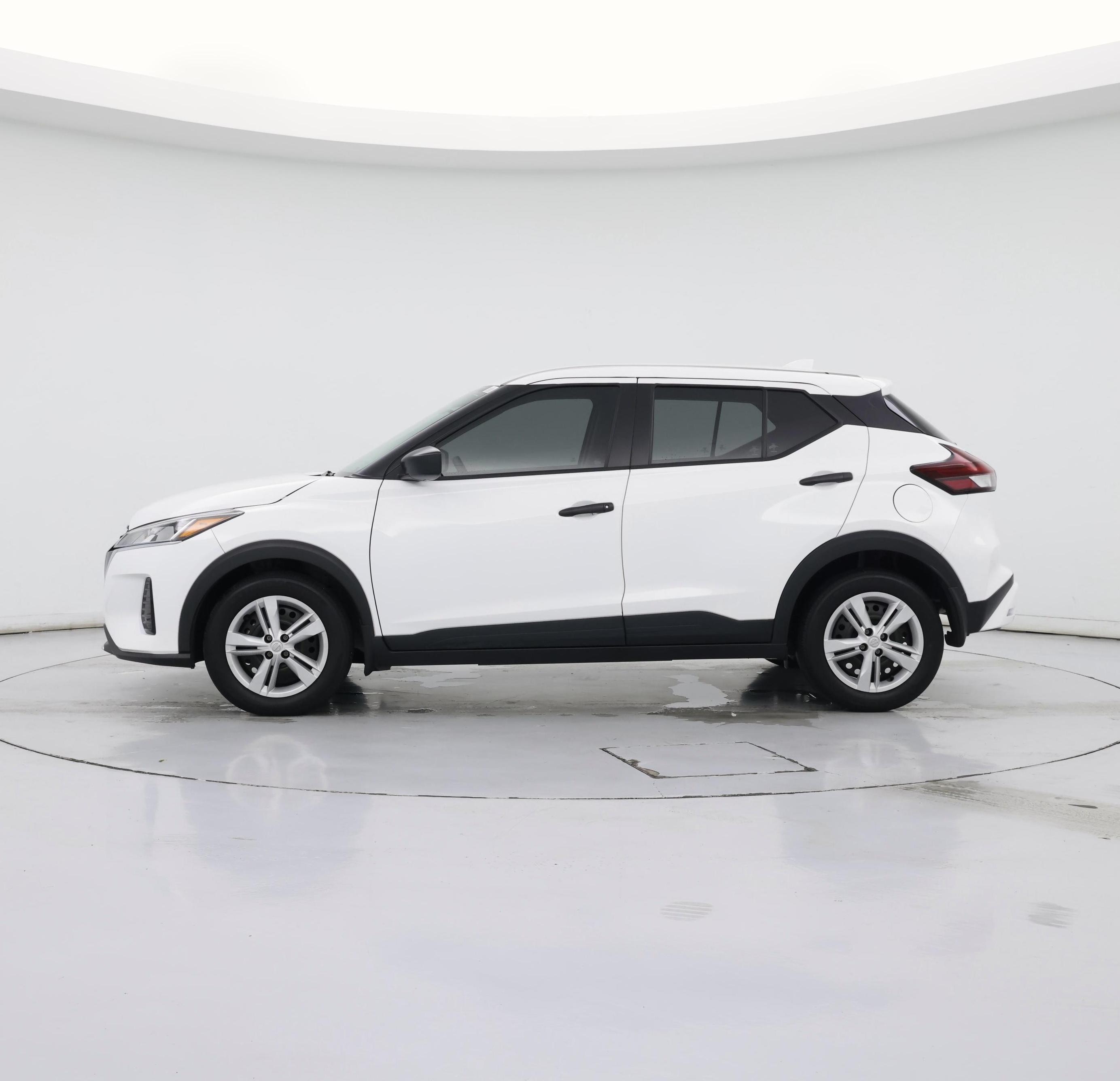 Thumbnail: 2024 Nissan Kicks - 3