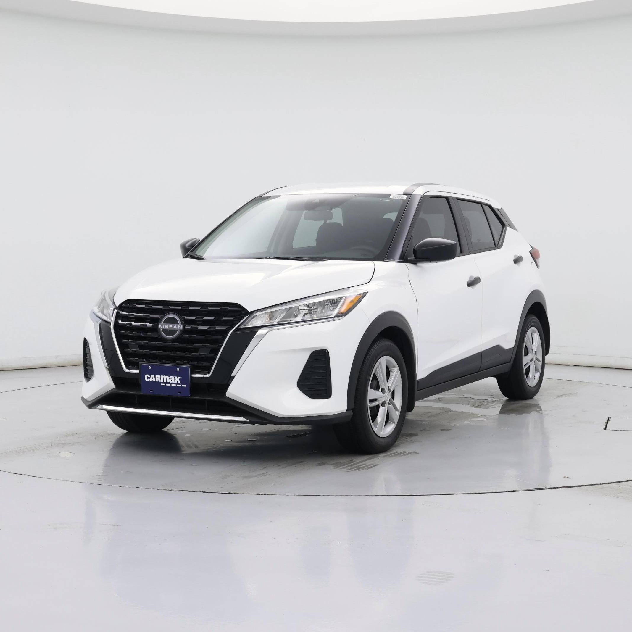 Thumbnail: 2024 Nissan Kicks - 4
