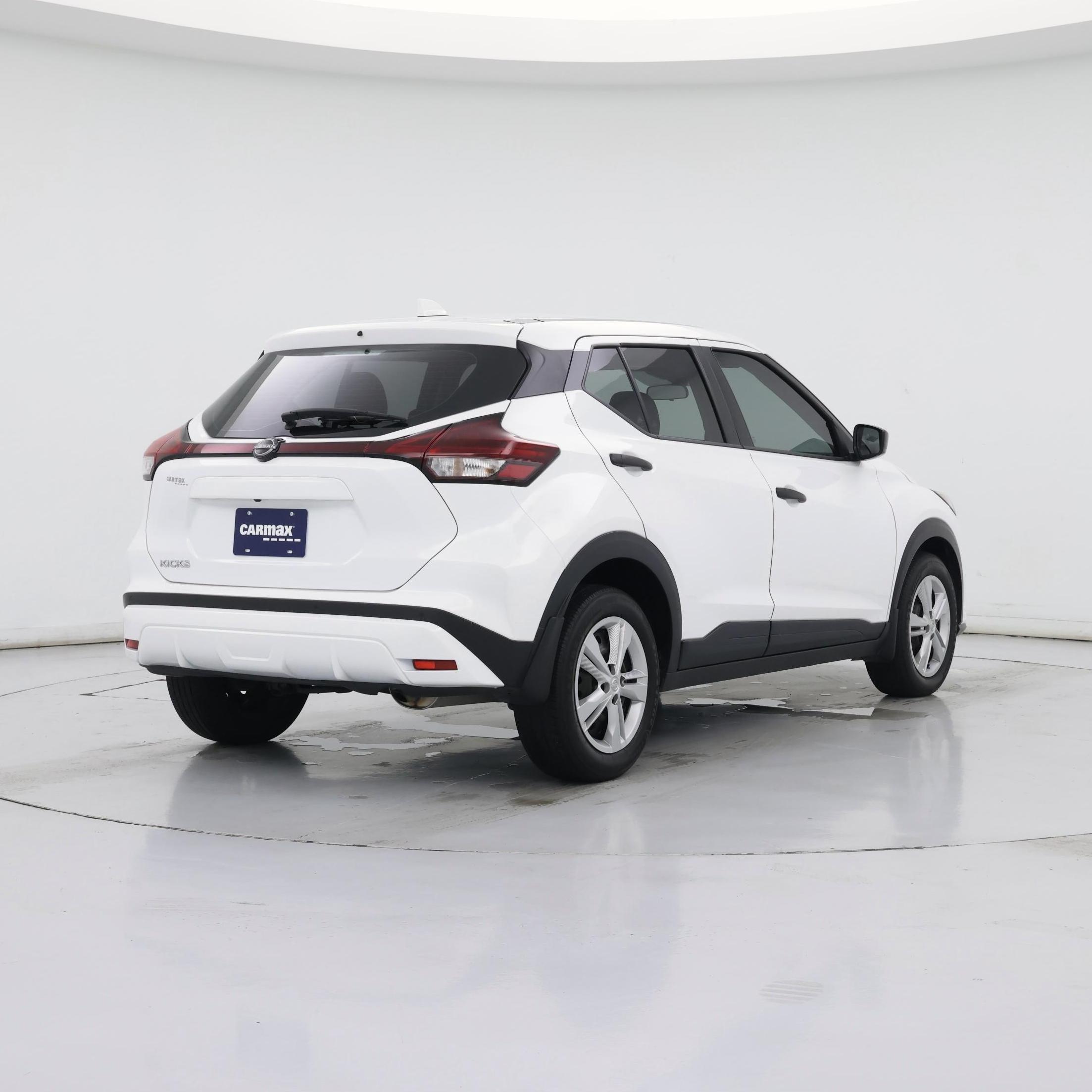 Thumbnail: 2024 Nissan Kicks - 8