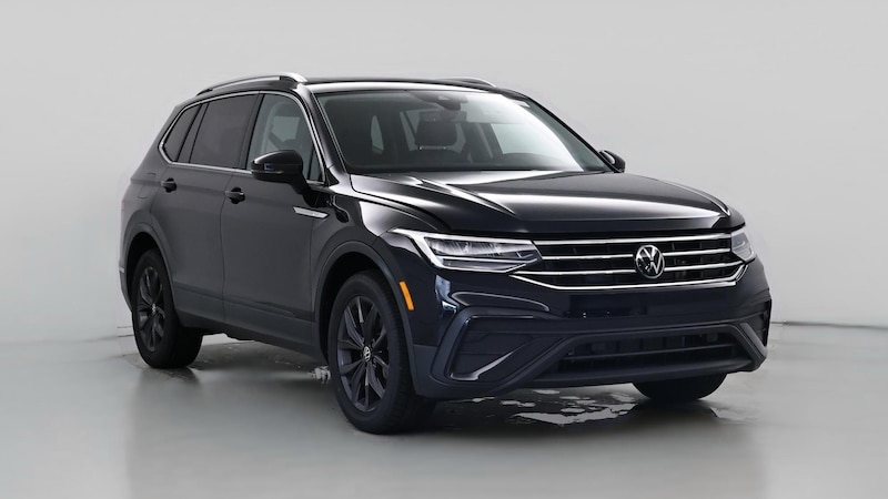 2022 Volkswagen Tiguan SE Hero Image