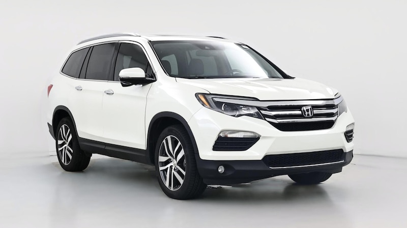 2017 Honda Pilot Touring Hero Image
