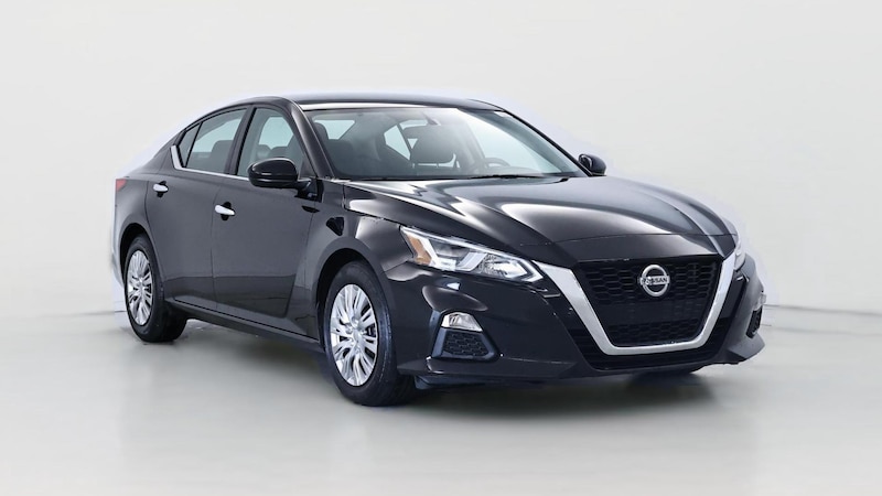 2019 Nissan Altima S Hero Image