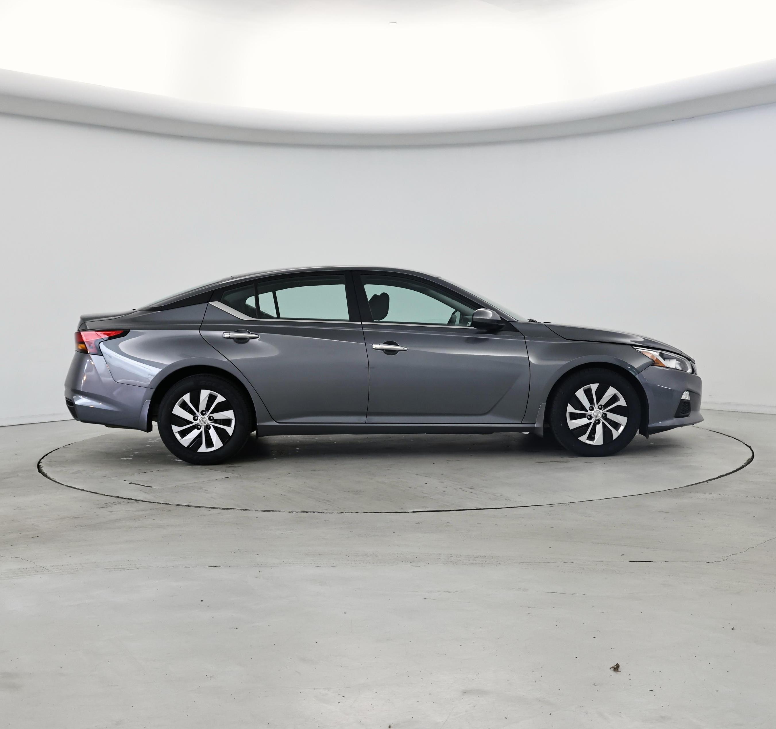 Thumbnail: 2021 Nissan Altima - 7