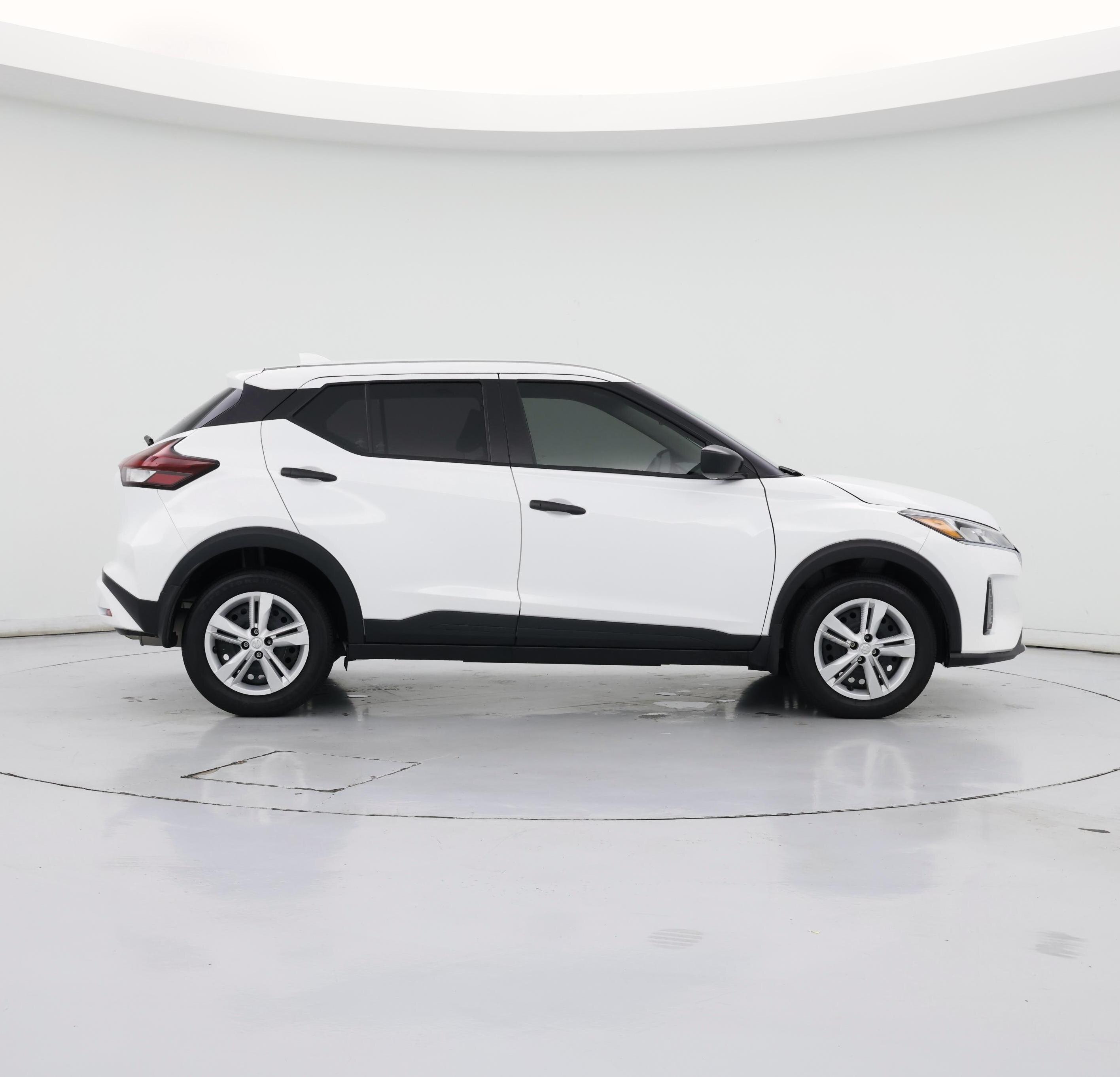 Thumbnail: 2024 Nissan Kicks - 7