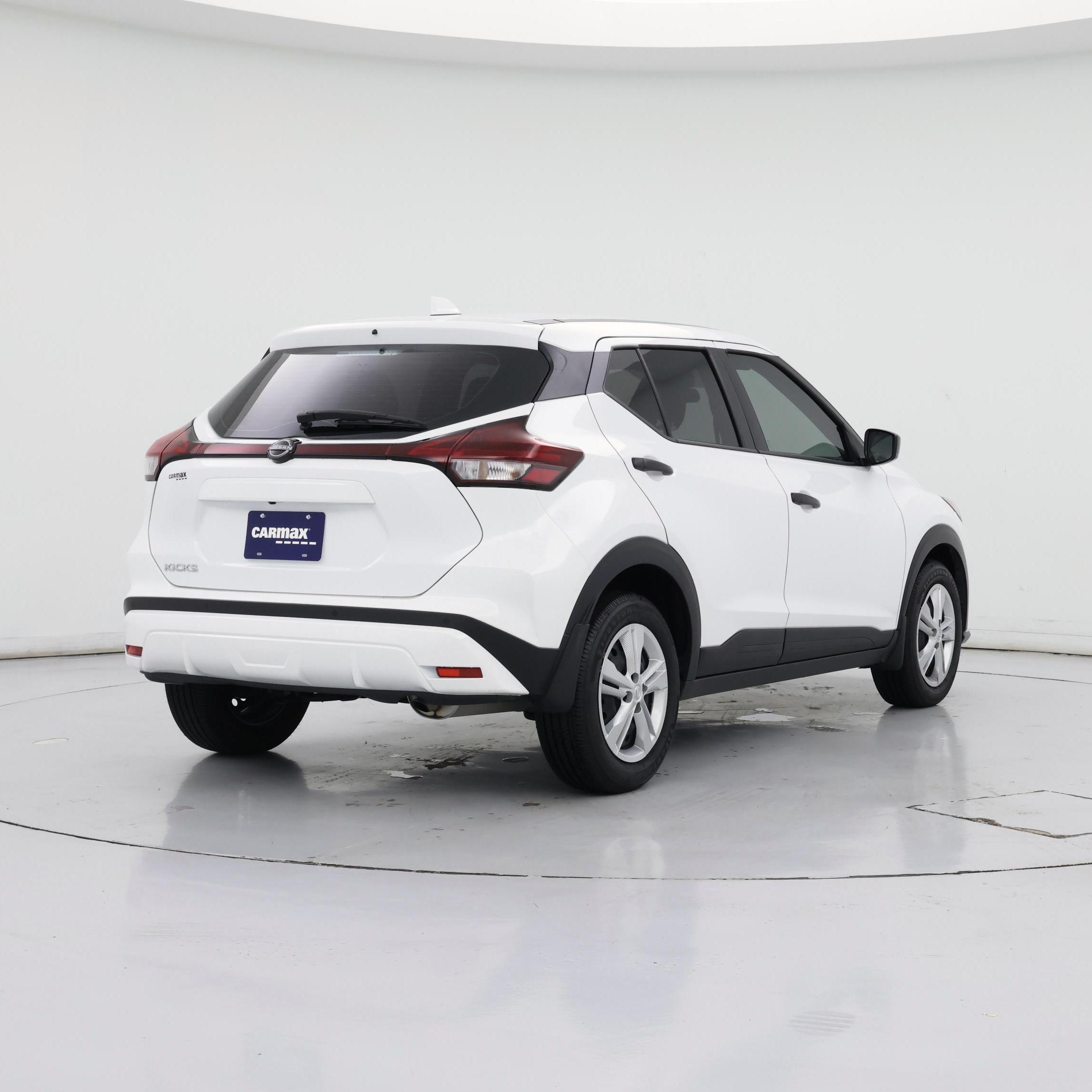 Thumbnail: 2024 Nissan Kicks - 8