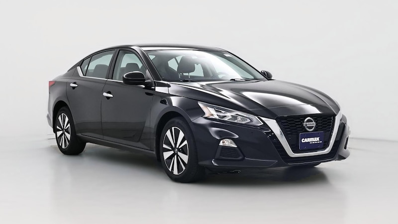 2021 Nissan Altima SV Hero Image