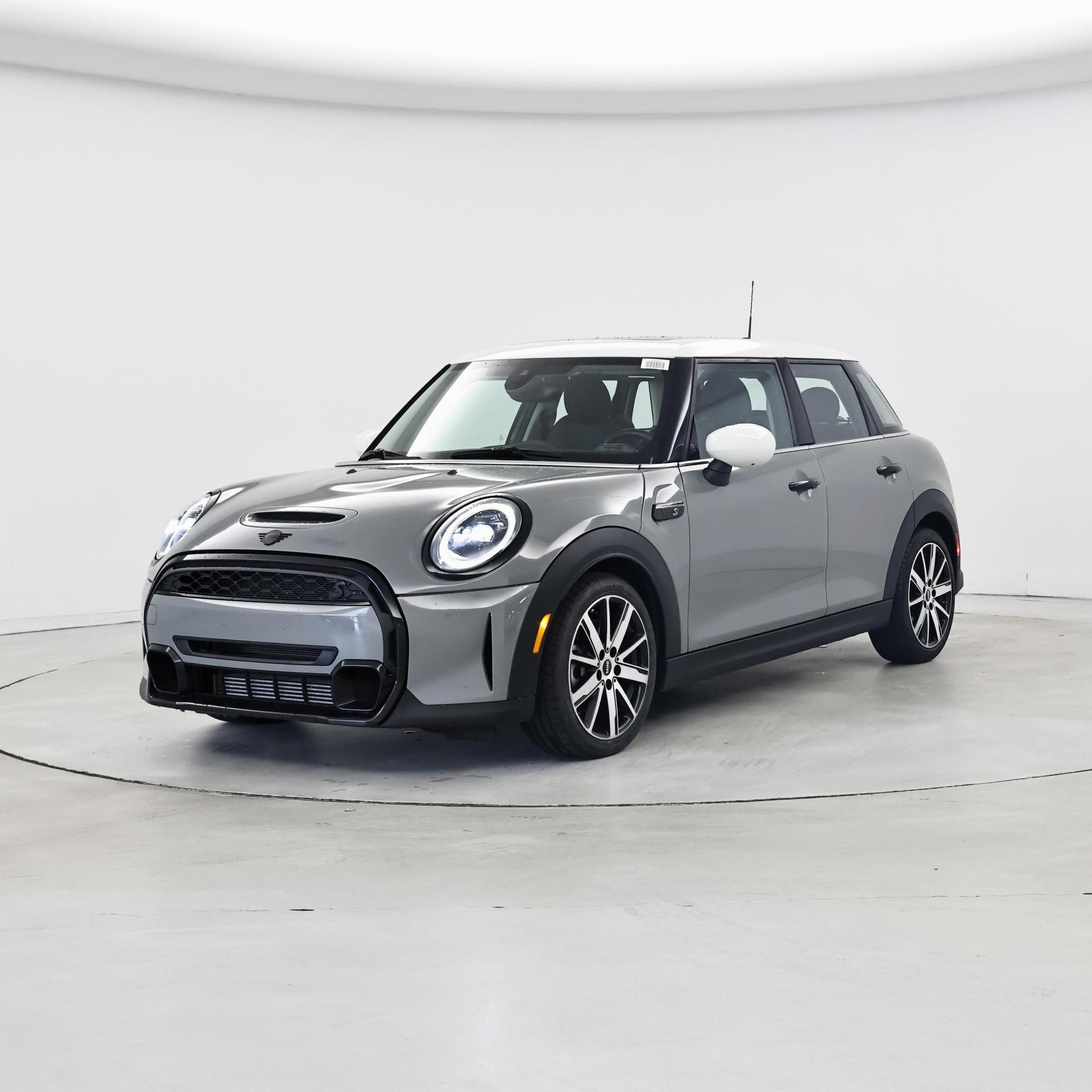 Thumbnail: 2022 MINI Cooper Hardtop - 4