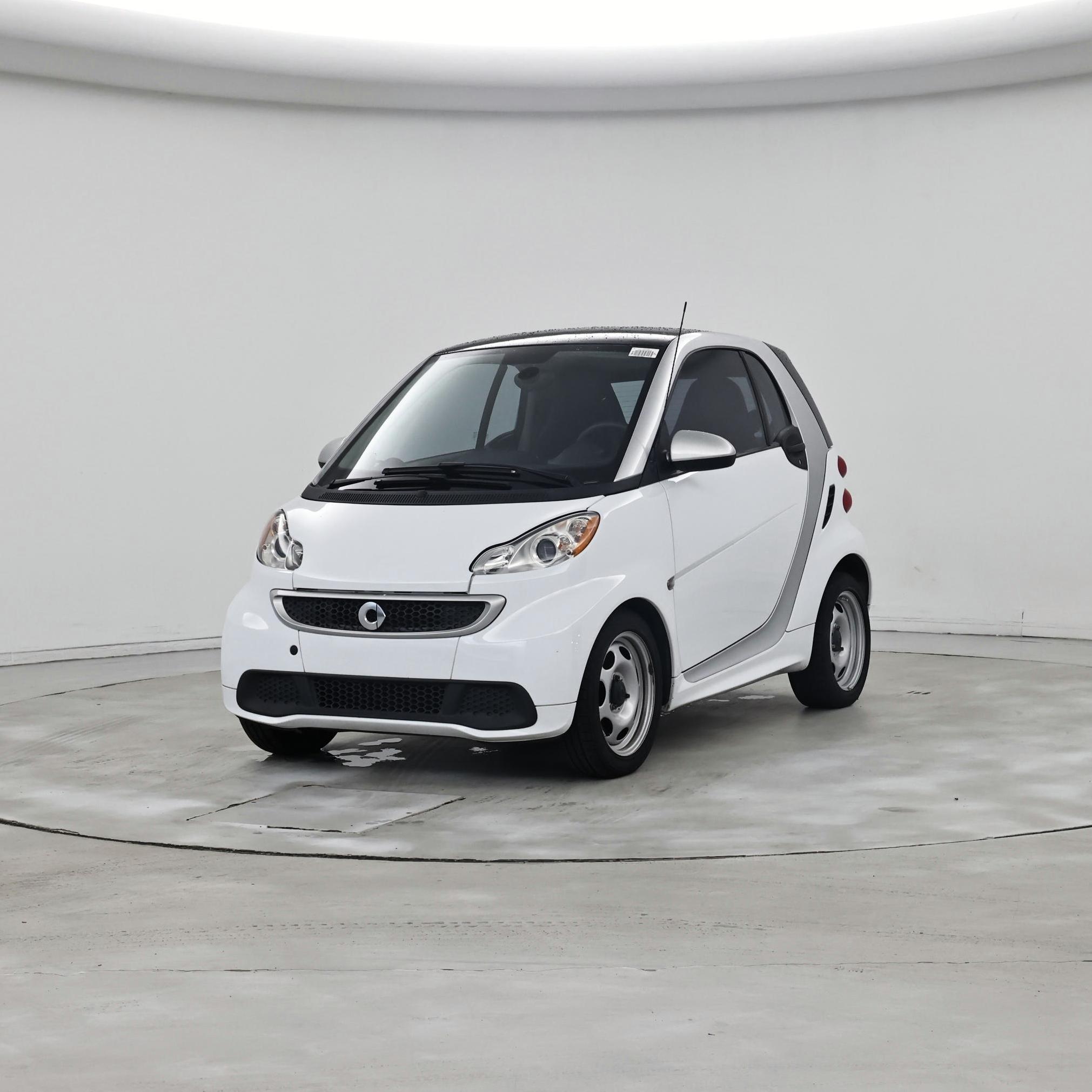 Thumbnail: 2015 smart fortwo - 4